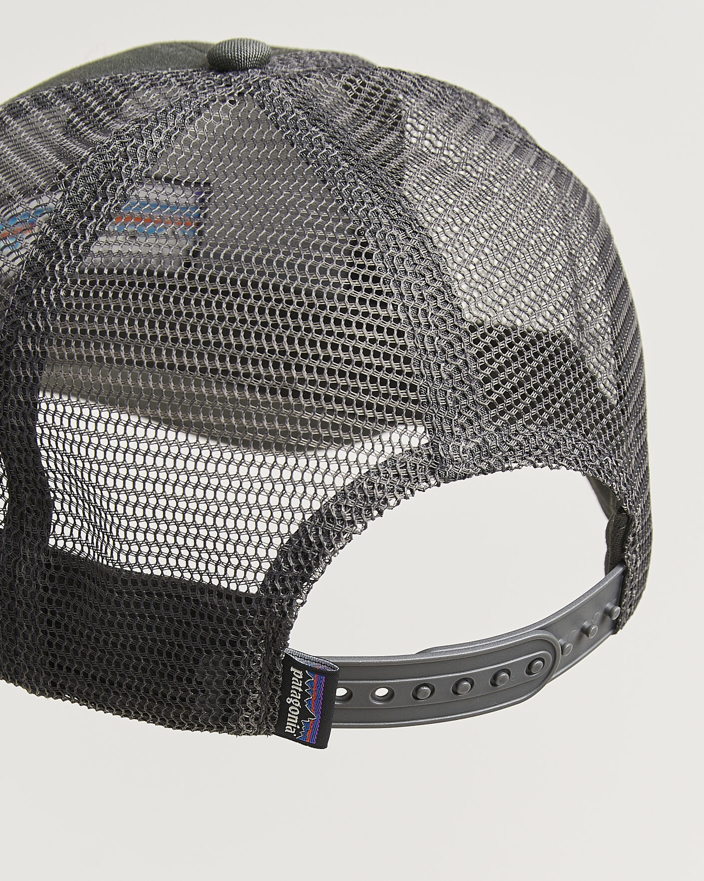 Herren | Hüte & Mützen | Patagonia | P-6 Logo LoPro Trucker Hat Forge Grey