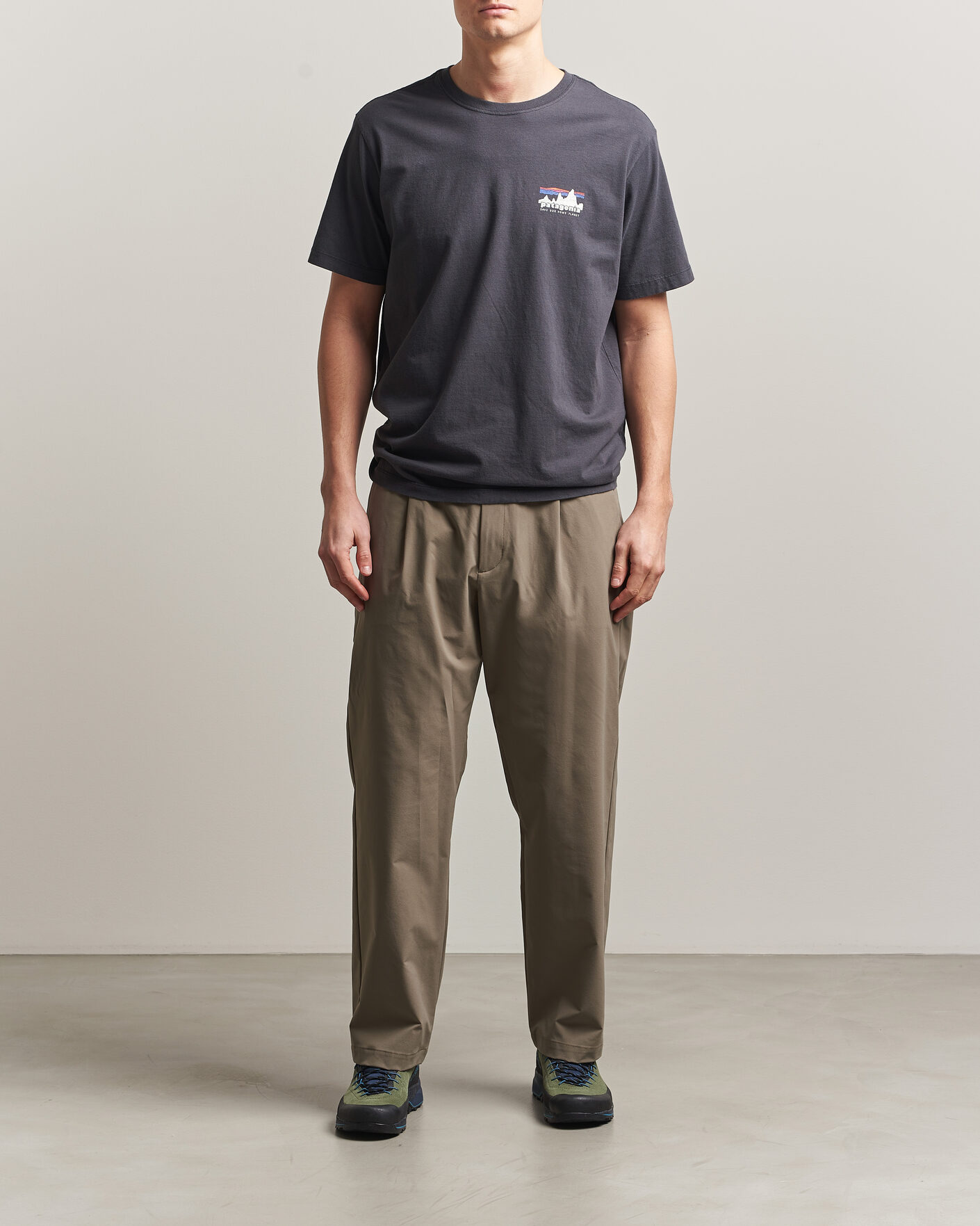 Herren | T-Shirts | Patagonia | 73 Skyline Logo T-Shirt Ink Black