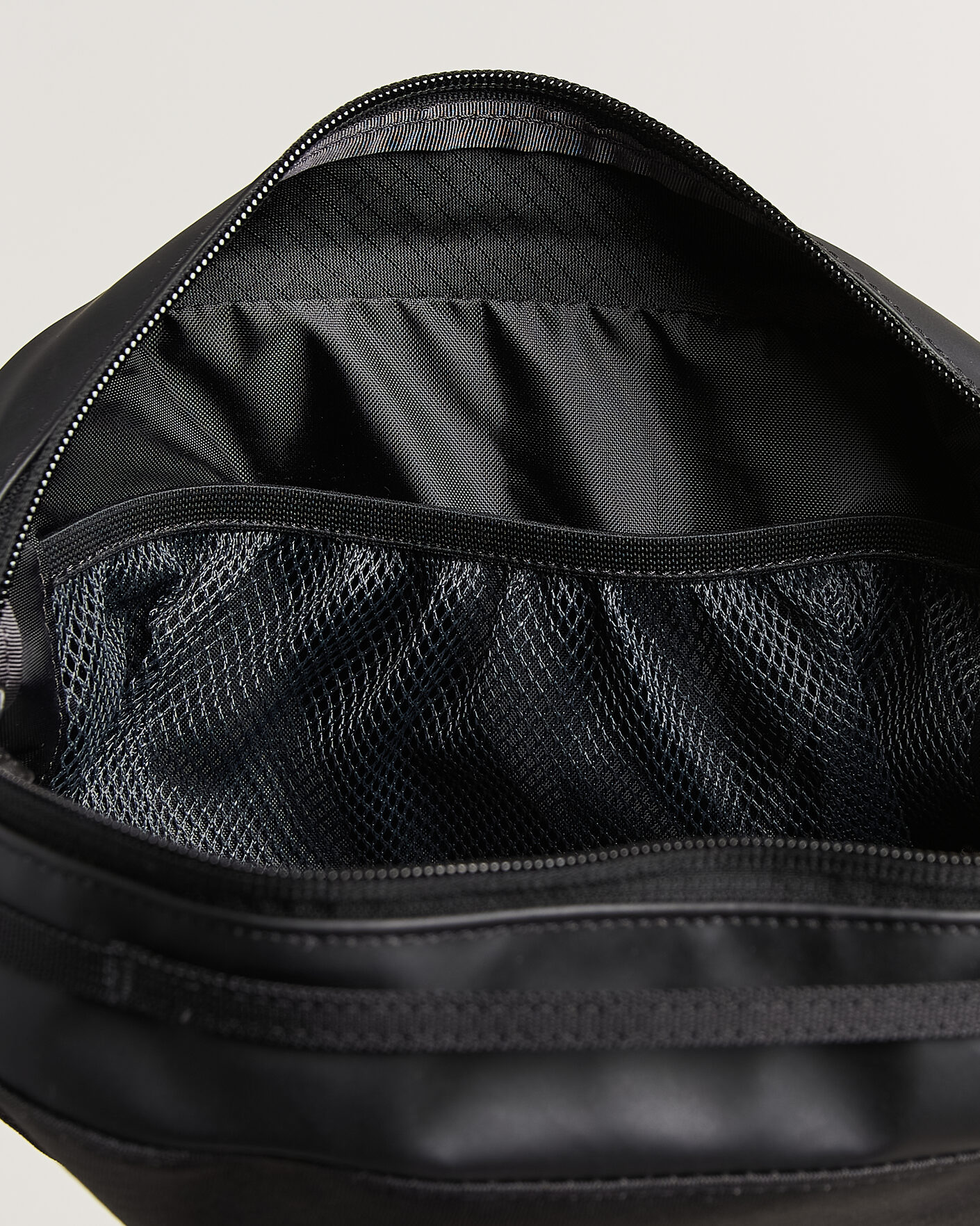 Herren | Taschen | Patagonia | Black Hole Cube 3L Black