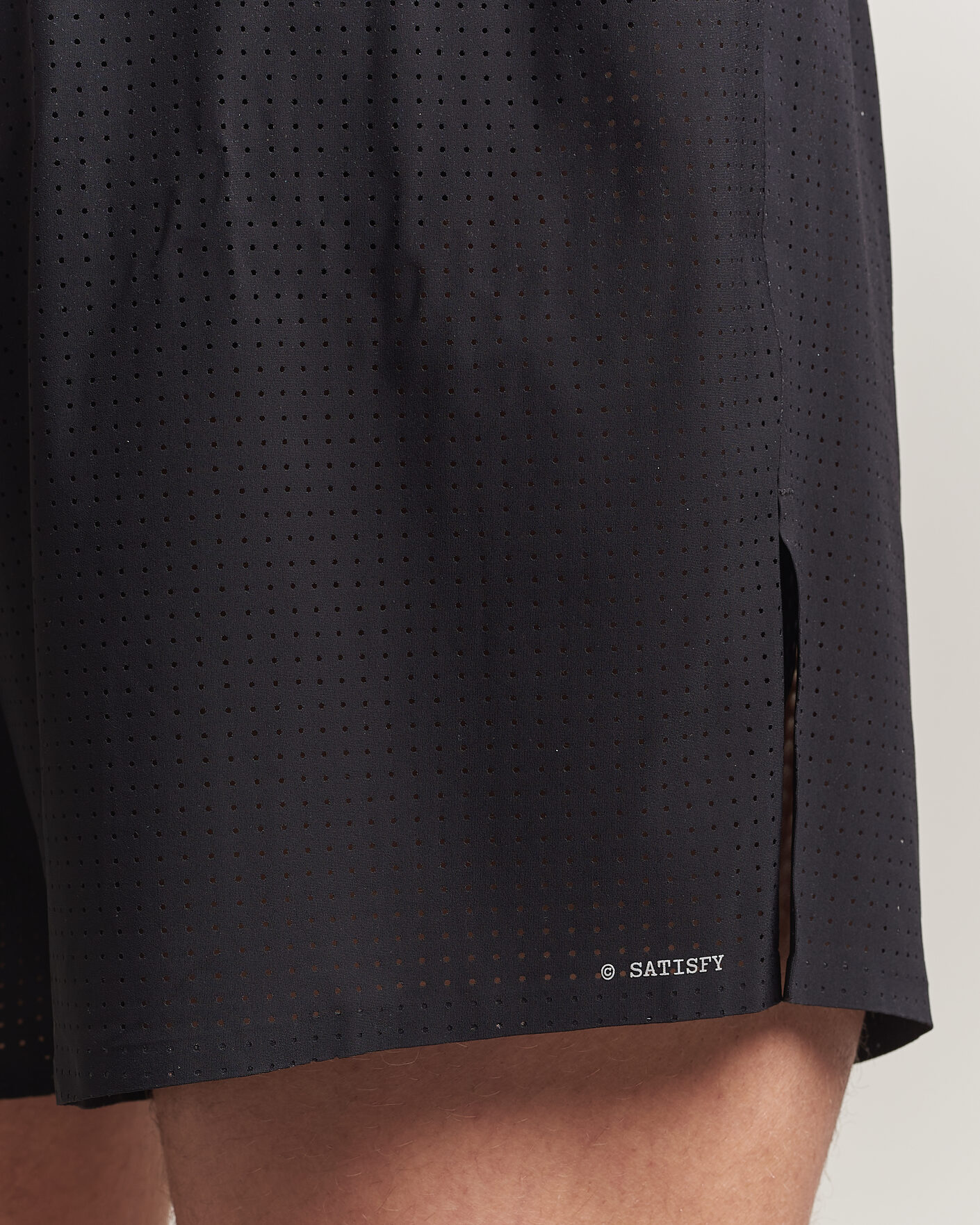 Herren | Shorts | Satisfy | Space-O 5 Inch Shorts Black