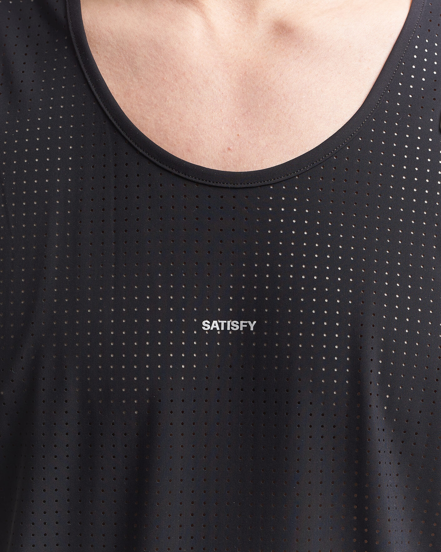 Herren | T-Shirts | Satisfy | Space-O Singlet Black