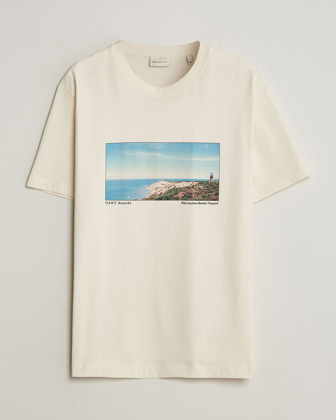 Herren | T-Shirts | GANT | Scenery Graphic Crew Neck T-Shirt Cream
