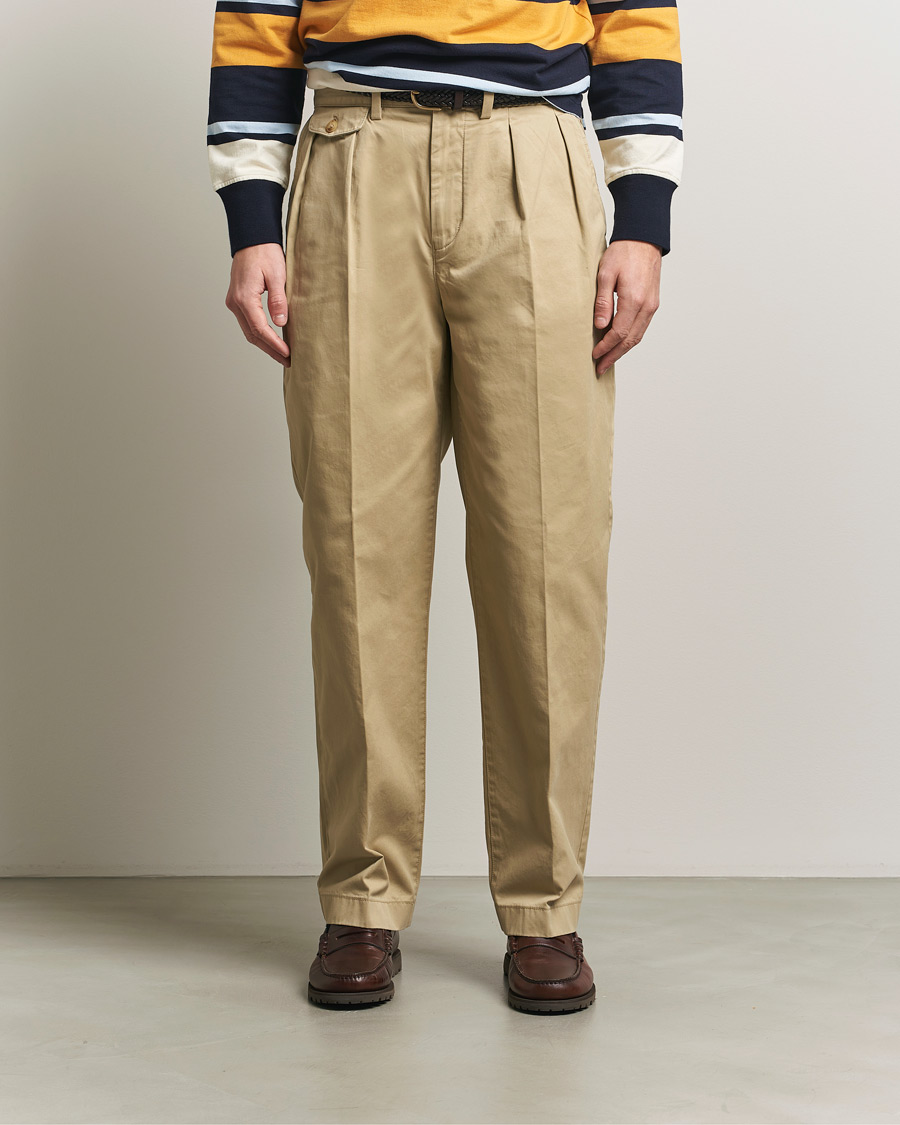Herren | Hosen | GANT | Regular Pleated Twill Chinos Woody Beige
