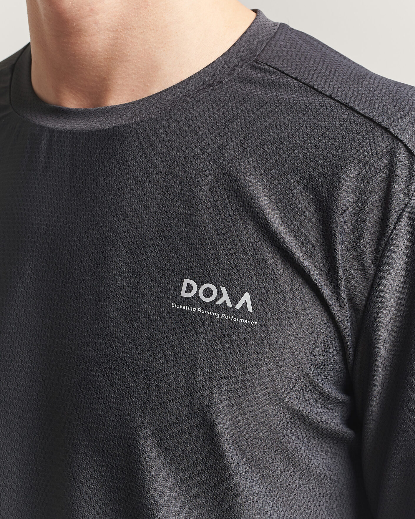 Herren | T-Shirts | DOXA | Rerun Long Sleeve T-Shirt Raven