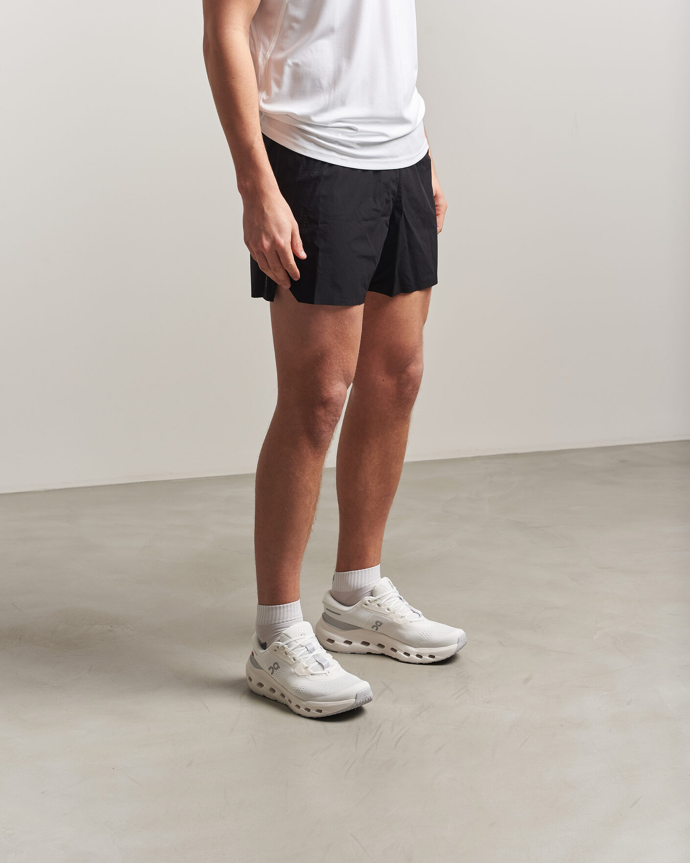 Herren | Runningsneakers | On | Cloudrunner 3 White/Glacier