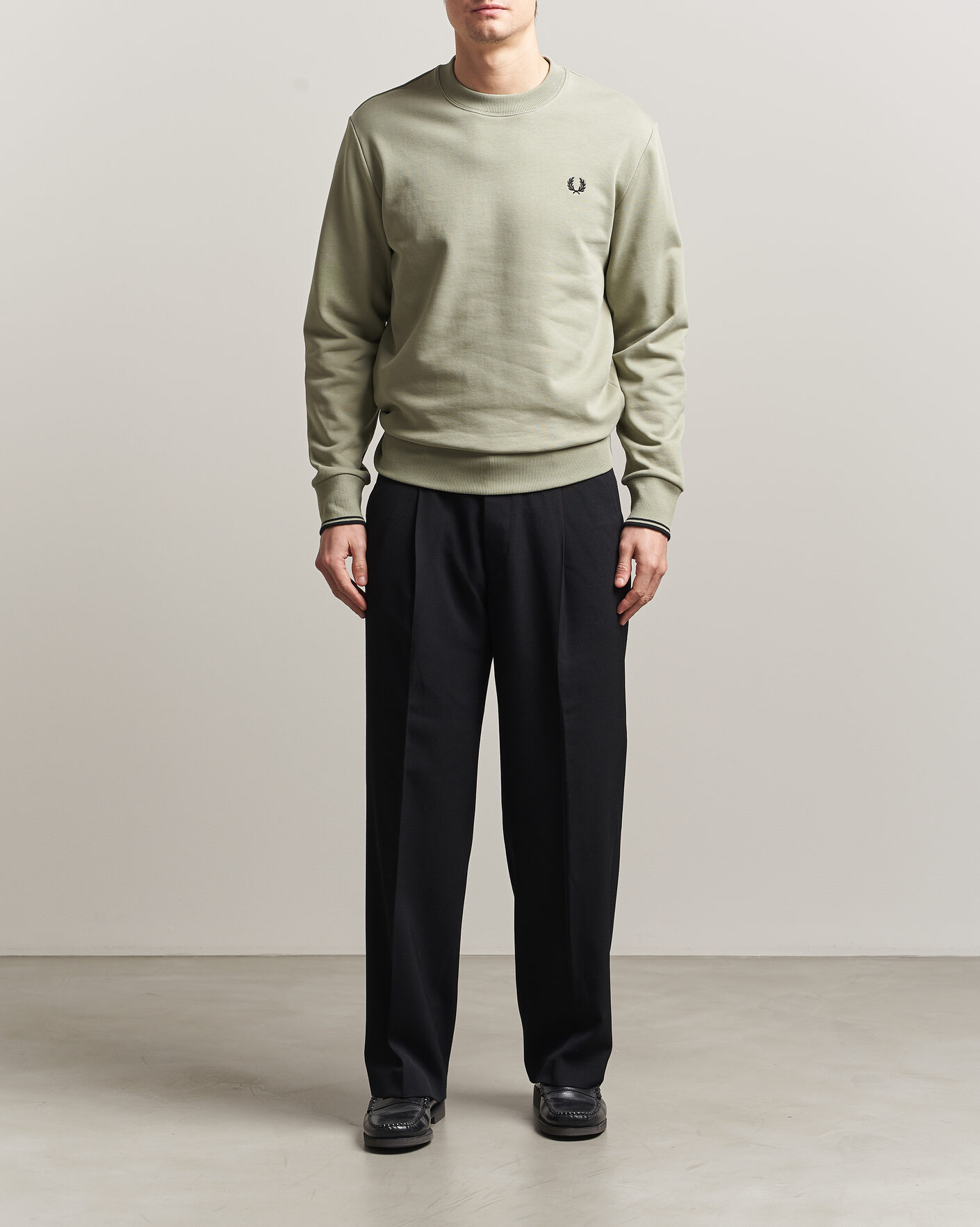 Herren | Pullover | Fred Perry | Crew Neck Sweatshirt Seagrass Green