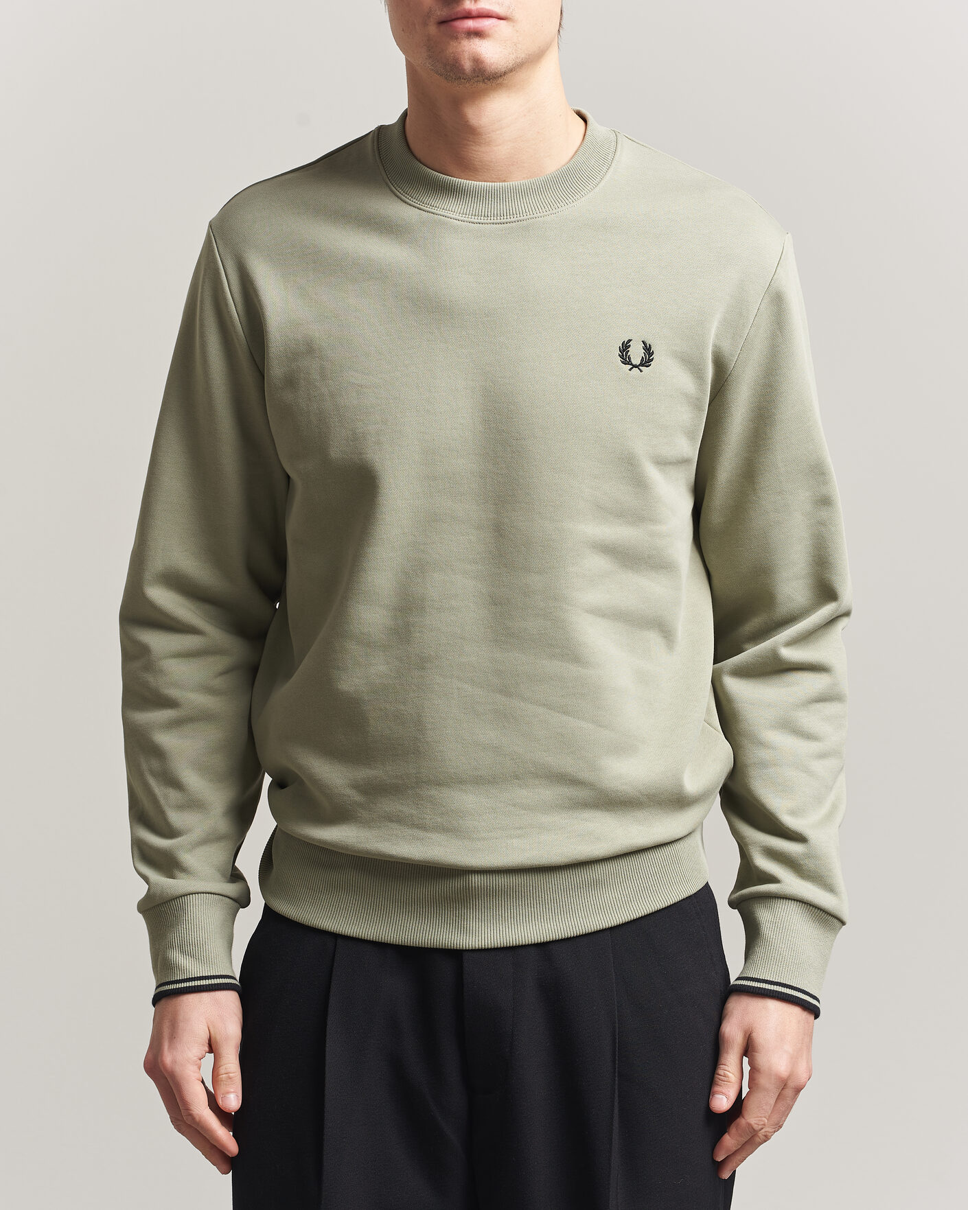 Herren | Pullover | Fred Perry | Crew Neck Sweatshirt Seagrass Green