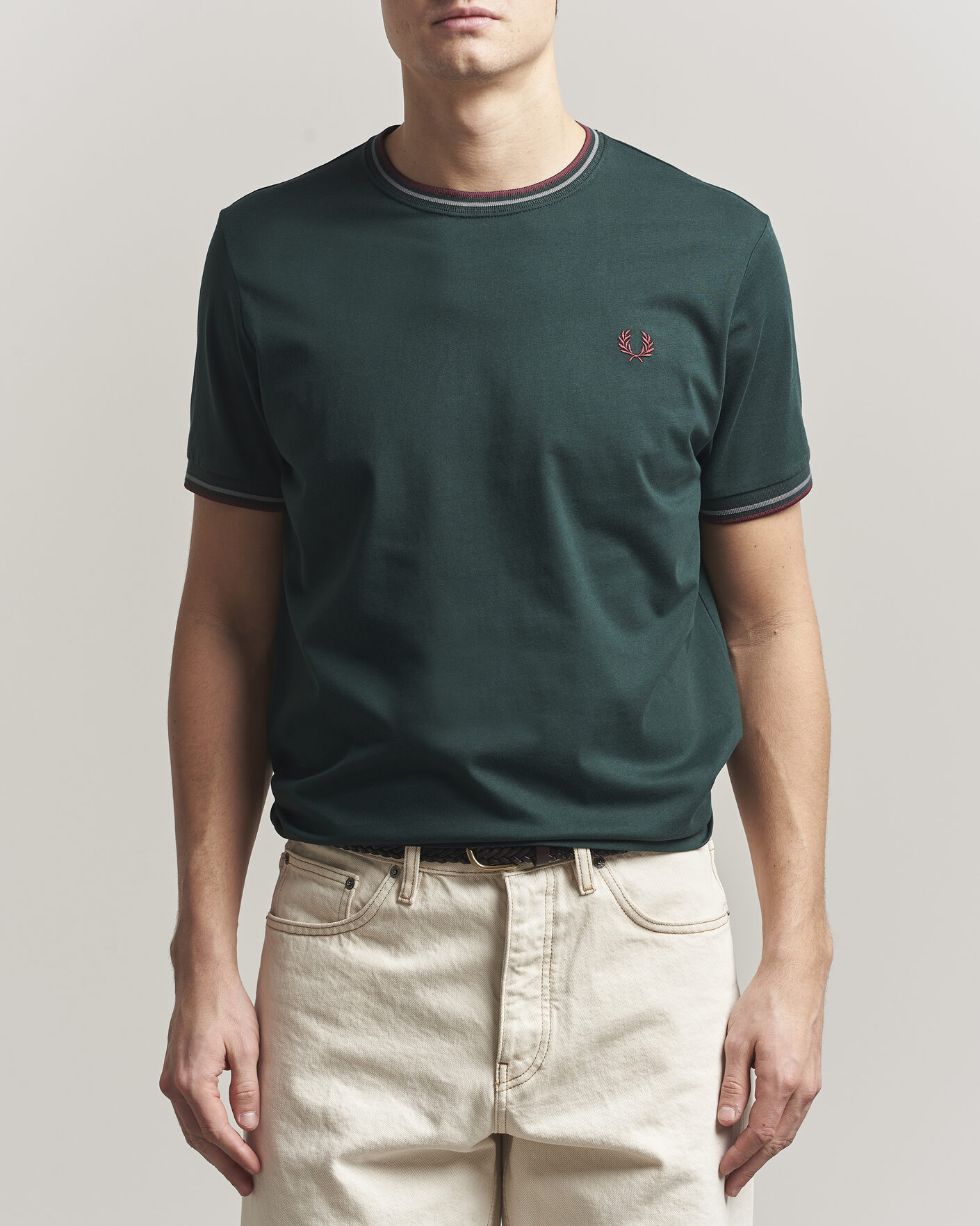 Herren | T-Shirts | Fred Perry | Twin Tipped T-Shirt Grassroots Green