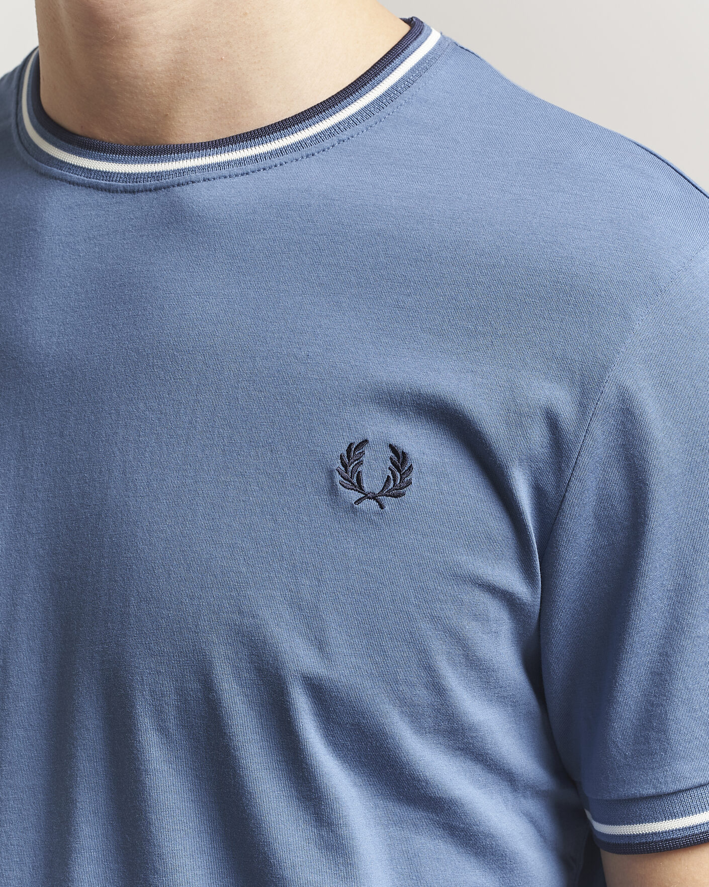 Herren | T-Shirts | Fred Perry | Twin Tipped T-Shirt Ace Blue