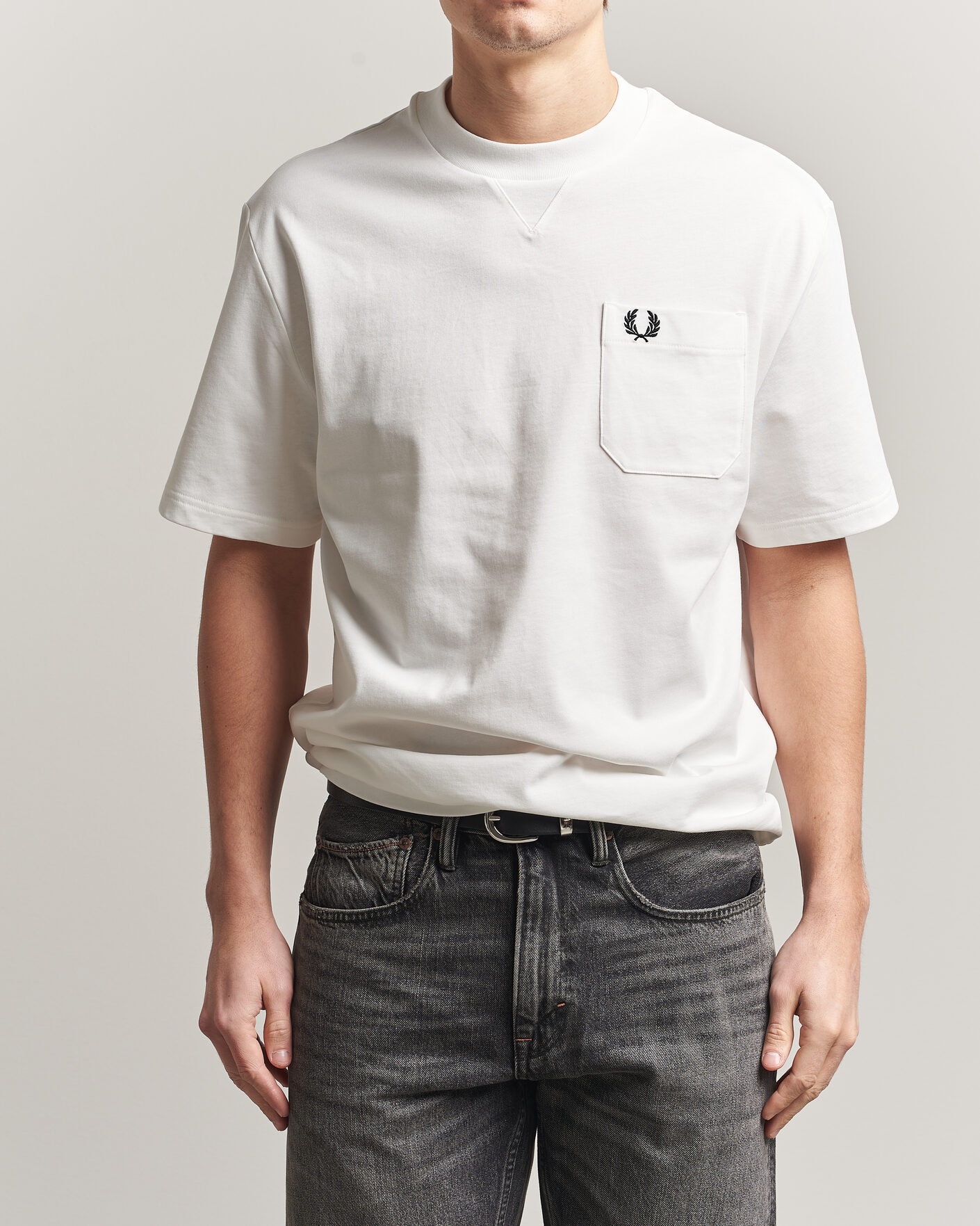 Herren | T-Shirts | Fred Perry | Heavy Pocket T-Shirt Snow White