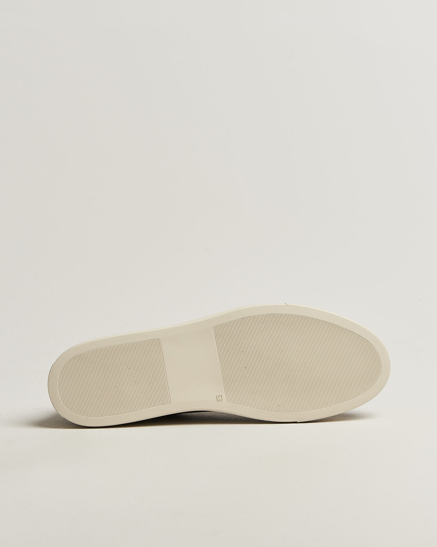 Herren | Sneaker | Common Projects | BBall Slim Deconstructed Suede Sneaker Off Black