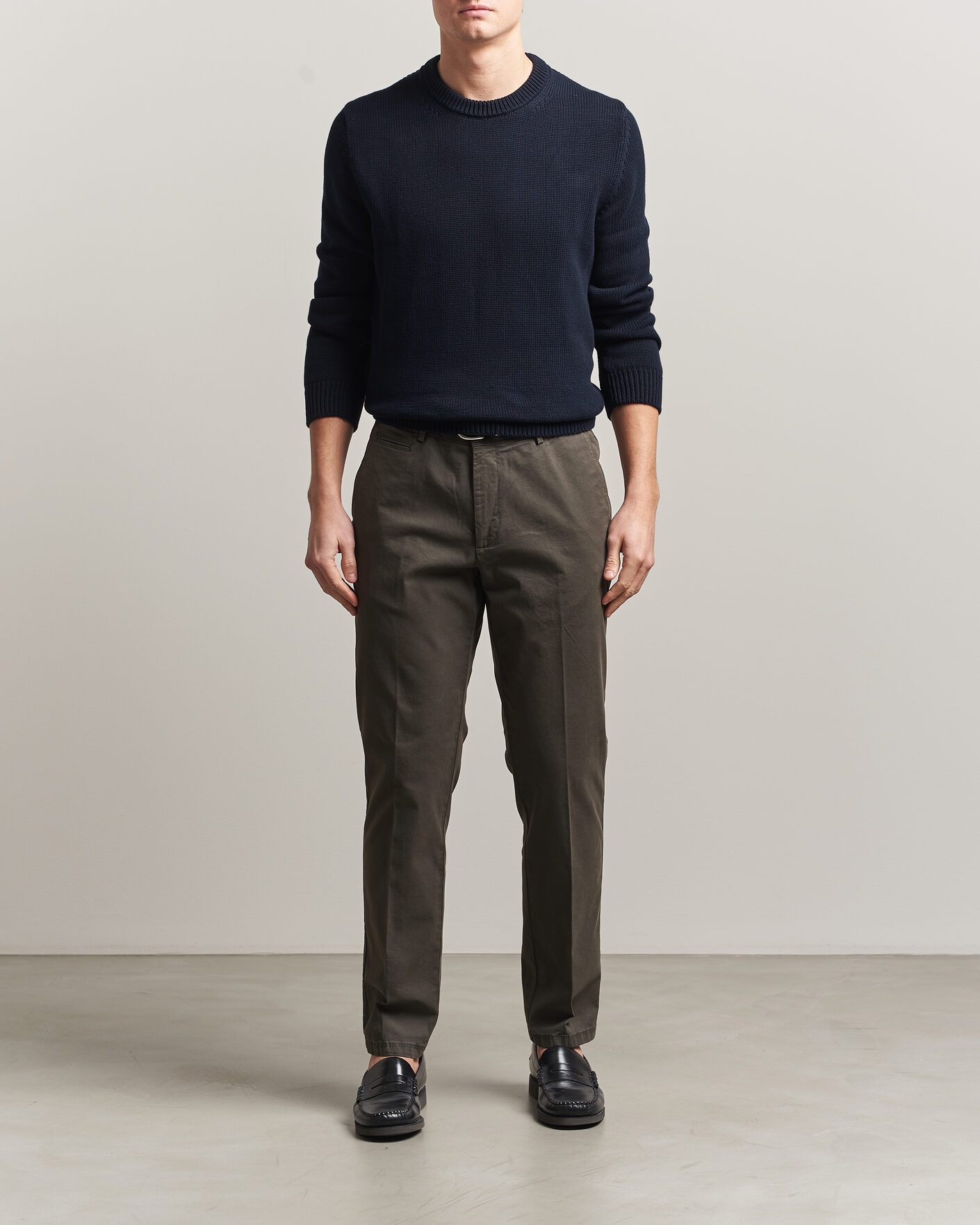 Herren | Hosen | Oscar Jacobson | Danik Cotton Trousers Olive