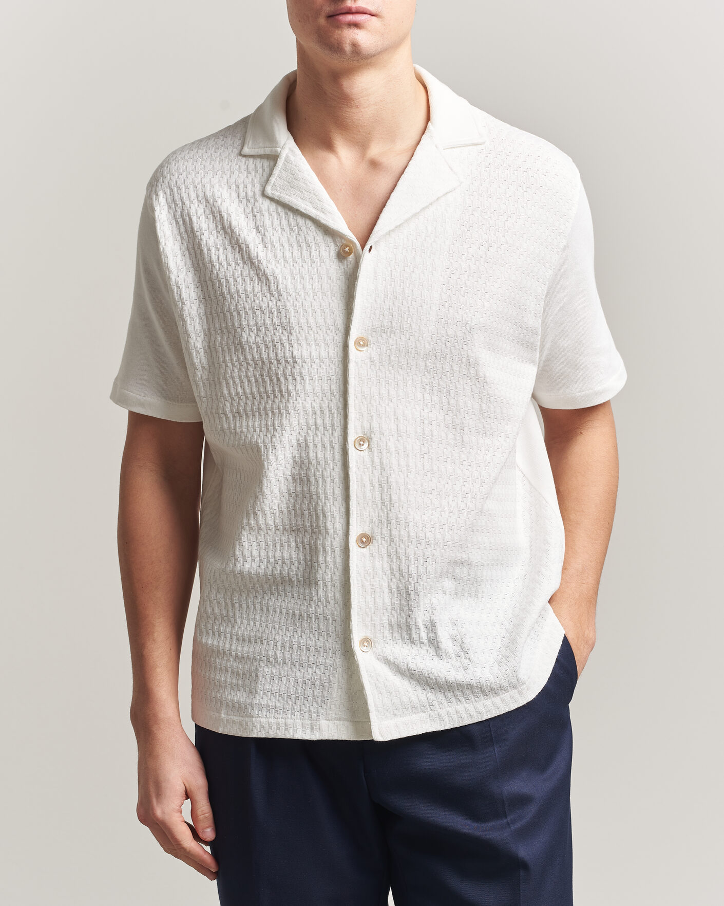 Herren | Hemden | Oscar Jacobson | Kirk Knitted Short Sleeve Shirt Snow White
