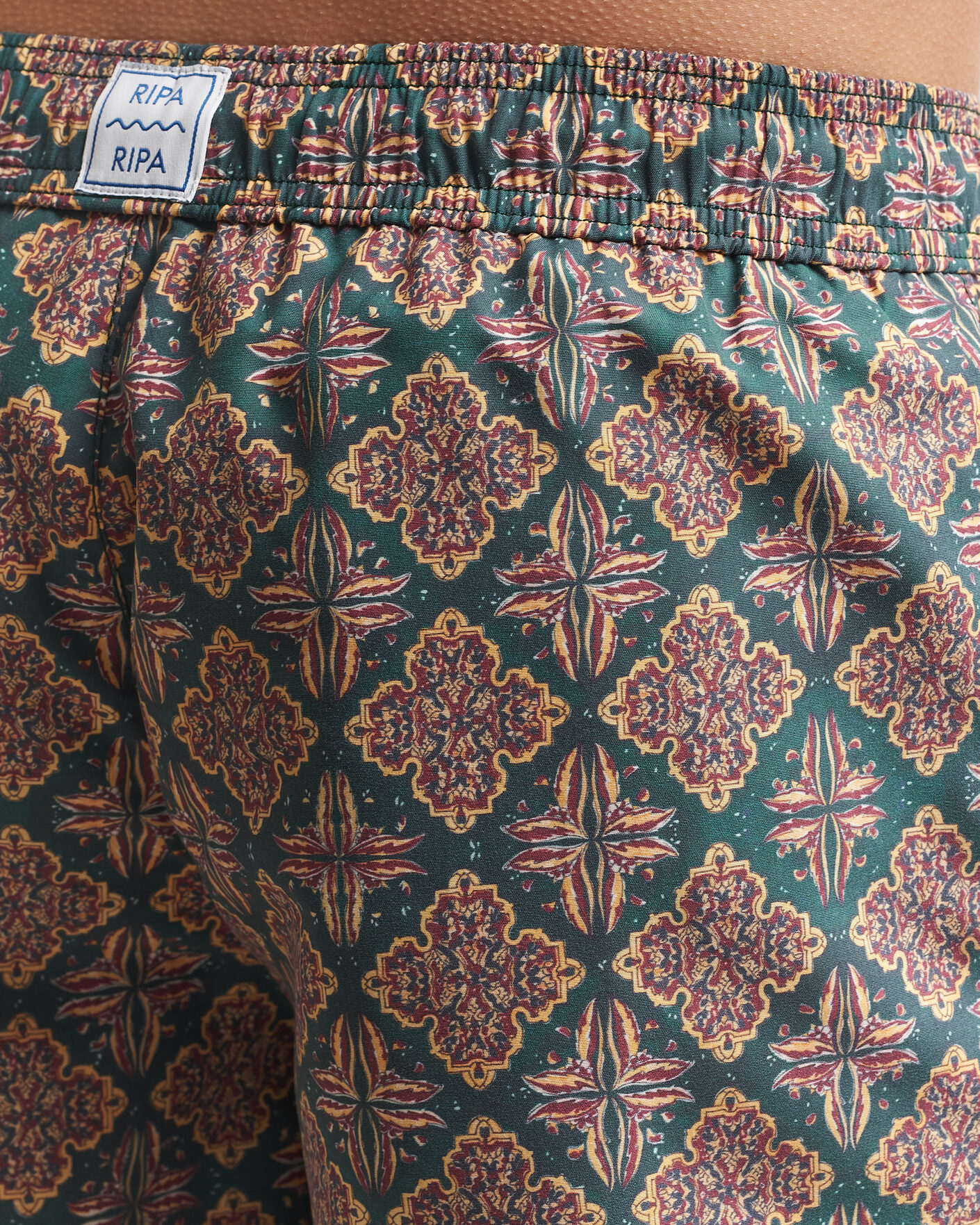 Herren | Badehosen | Ripa Ripa | Printed Swimshorts Green/Red