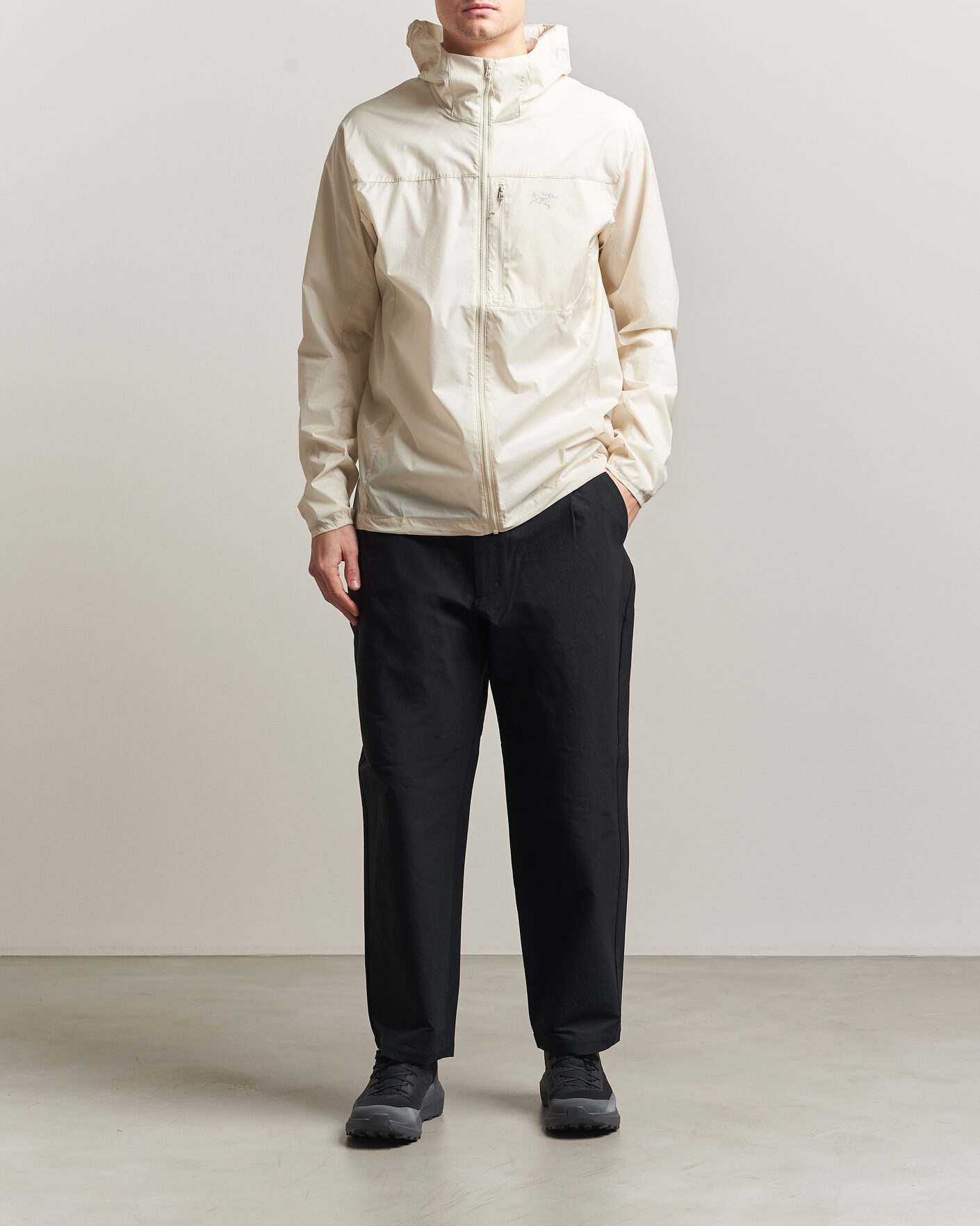 Herren | Jacken | Arc'teryx | Squamish Lightweight Hooded Jacket Sea Salt