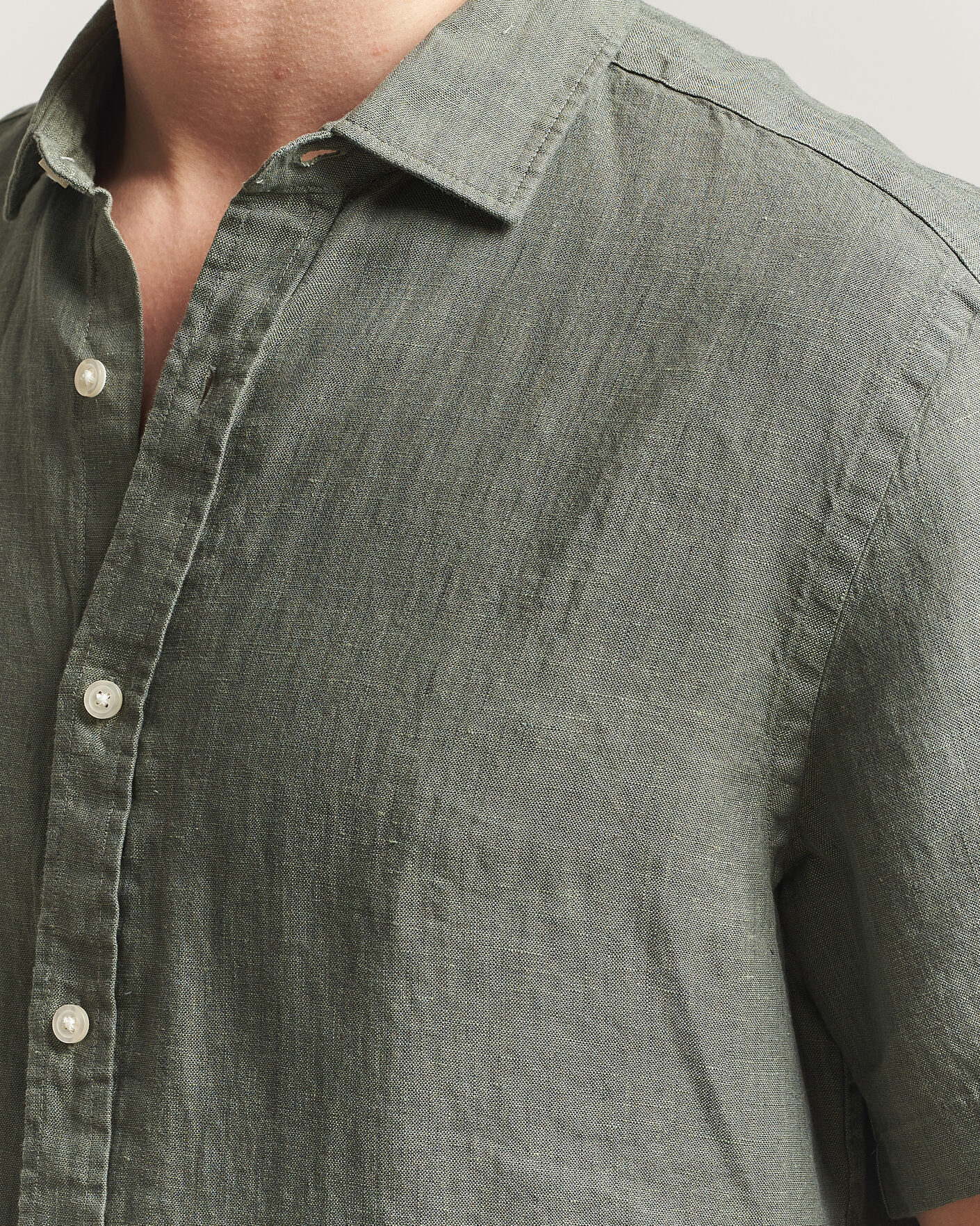 Herren | Hemden | Charles Tyrwhitt | Pure Linen Short Sleeve Slim Fit Shirt Olive