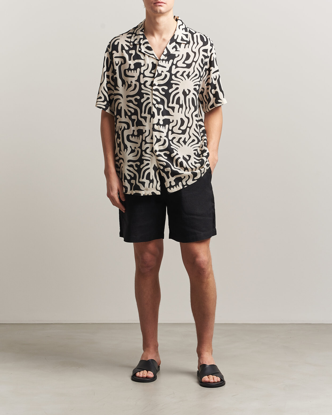 Herren | Shorts | OAS | Porto Linen Shorts Black