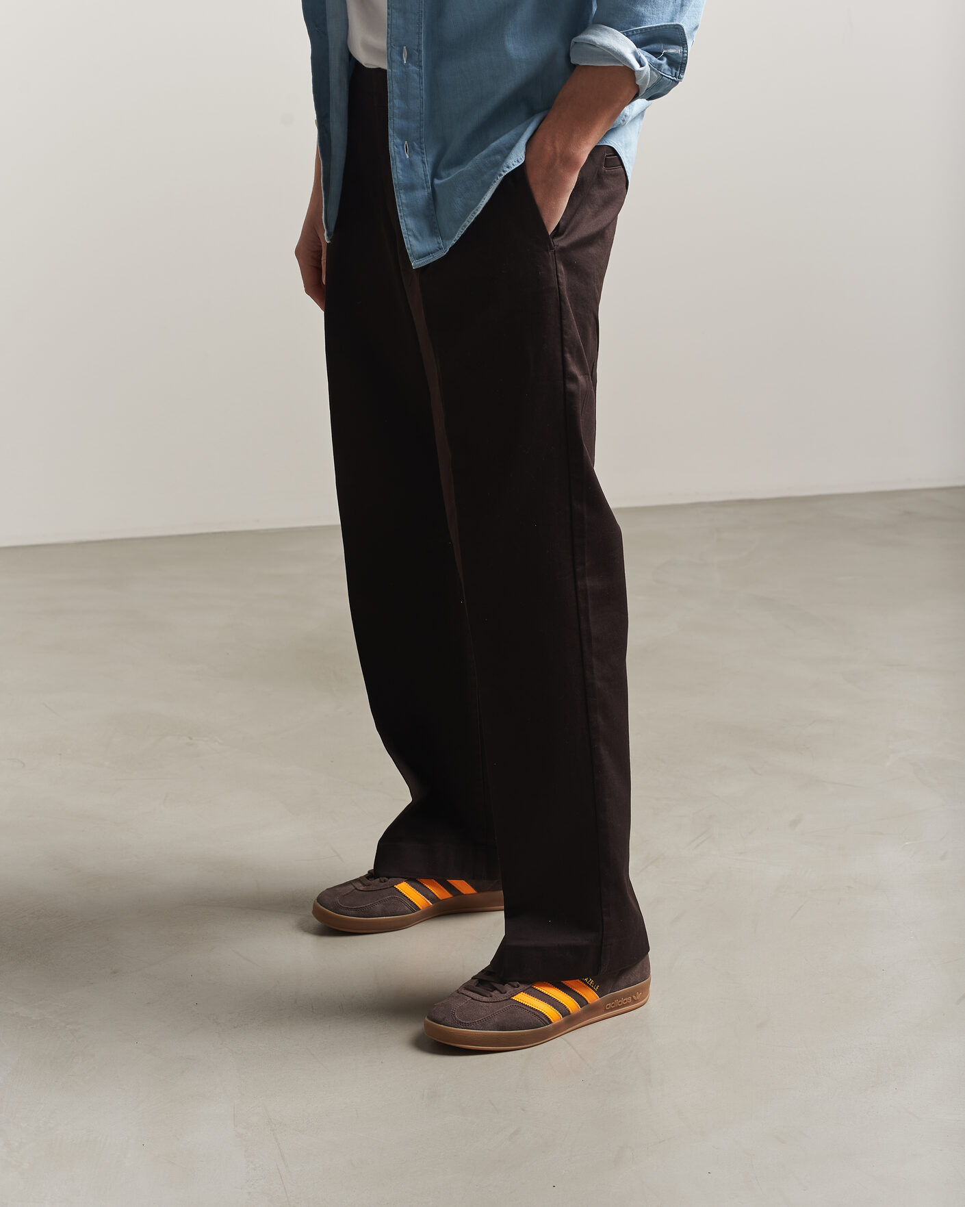 Herren | adidas Originals Gazelle Indoor Sneaker Brown/Orange | adidas Originals | Gazelle Indoor Sneaker Brown/Orange