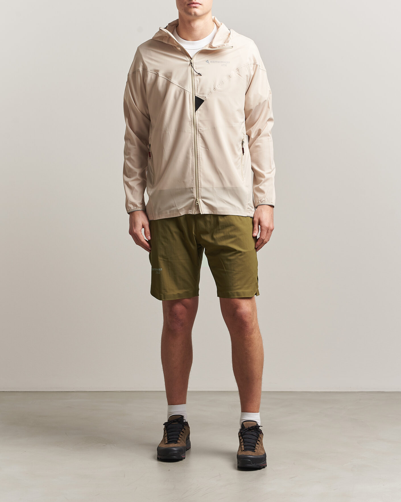 Herren | Jacken | Klättermusen | Eitre Zip Hood Windbreaker Jacket Clay