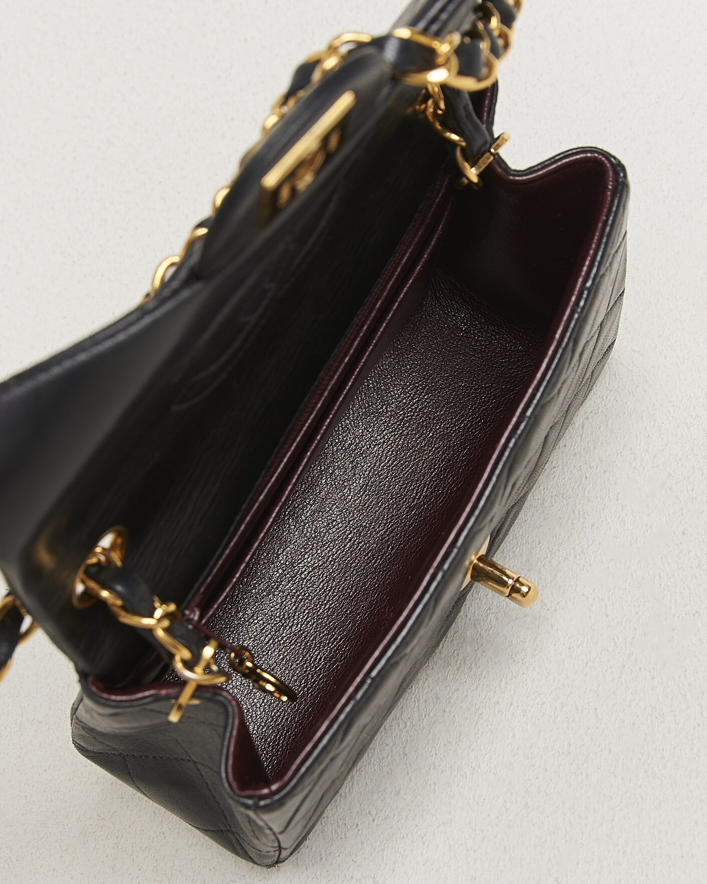 Herren | Pre-Owned & Vintage Bags | Chanel Pre-Owned | Classic Mini Single Flap Square Bag Black