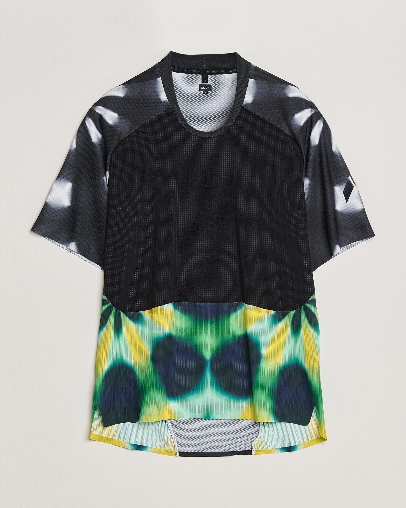 Herren | T-Shirts | SOAR Running | Trail Race Top Black/Fade Grey