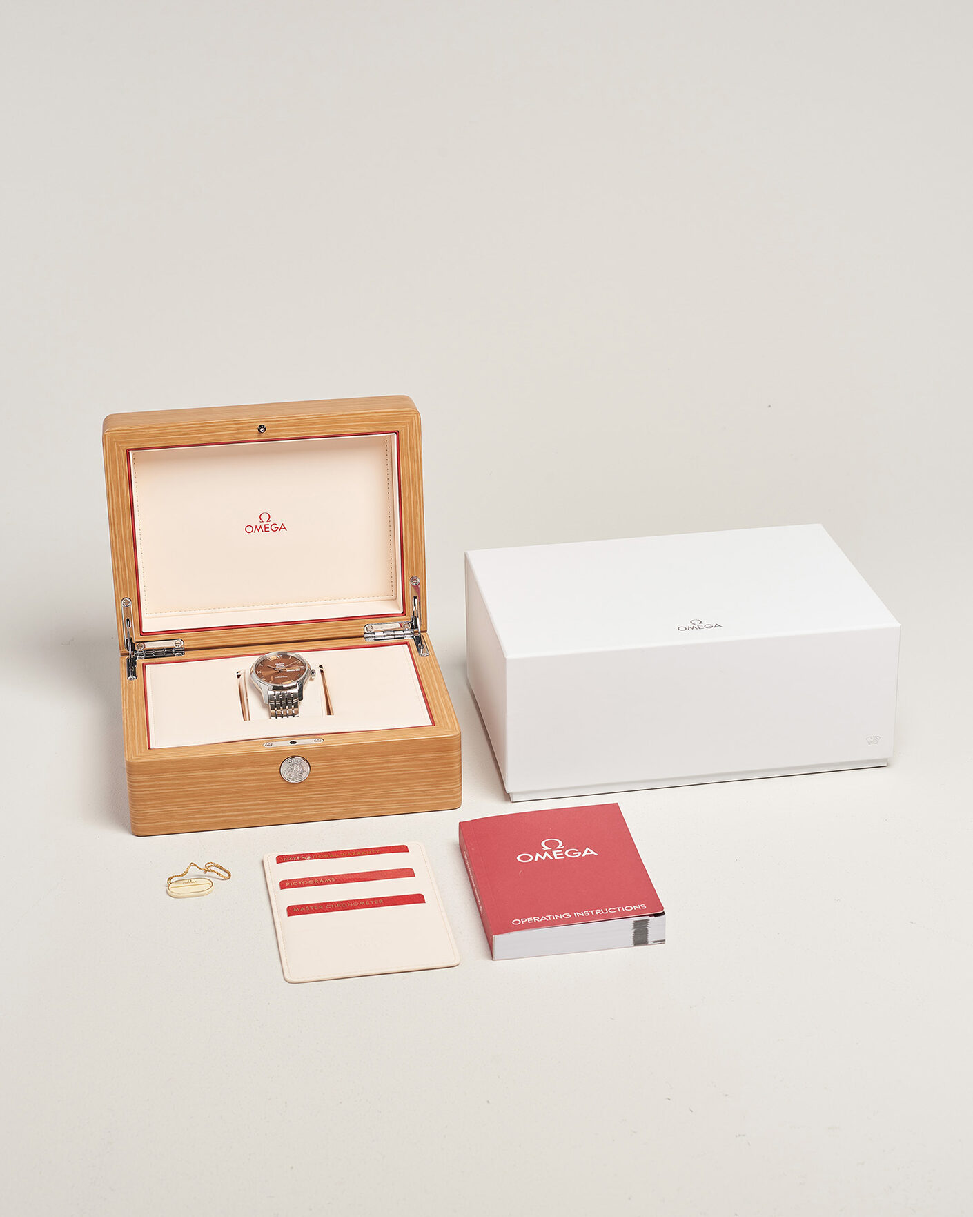 Herren | Pre-Owned & Vintage Watches | Omega Pre-Owned | De Ville Hour Vision 