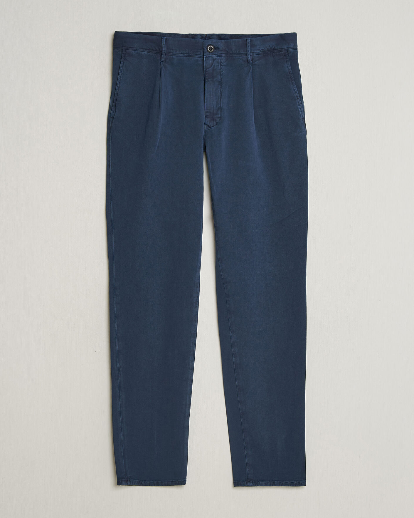 Herren | Hosen | Incotex | Tapered Fit Pleated Linen Slacks Navy