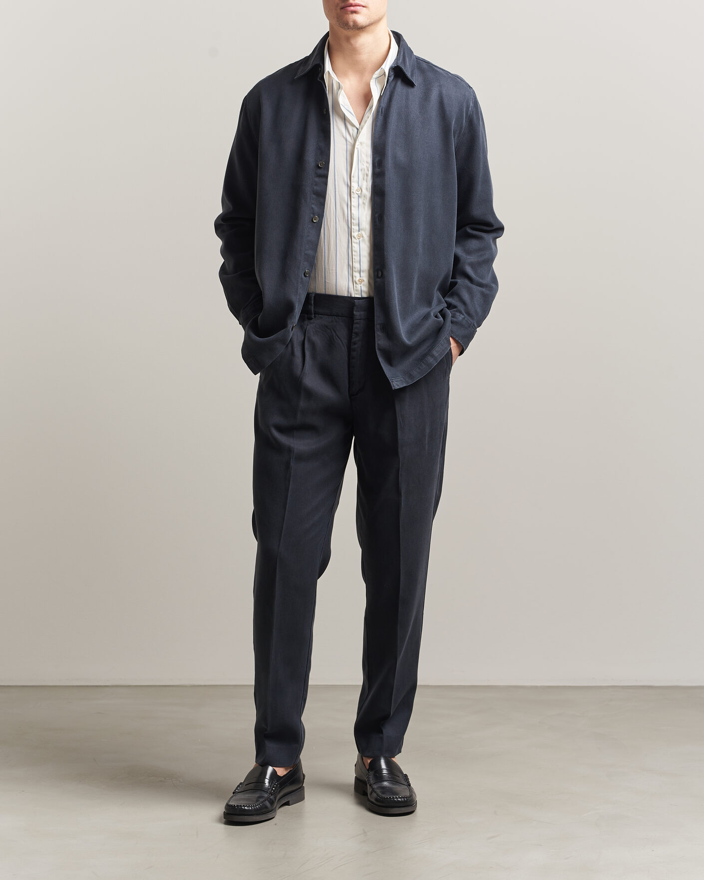 Herren | Hosen | A Day's March | Smart Lyocell Trousers Navy