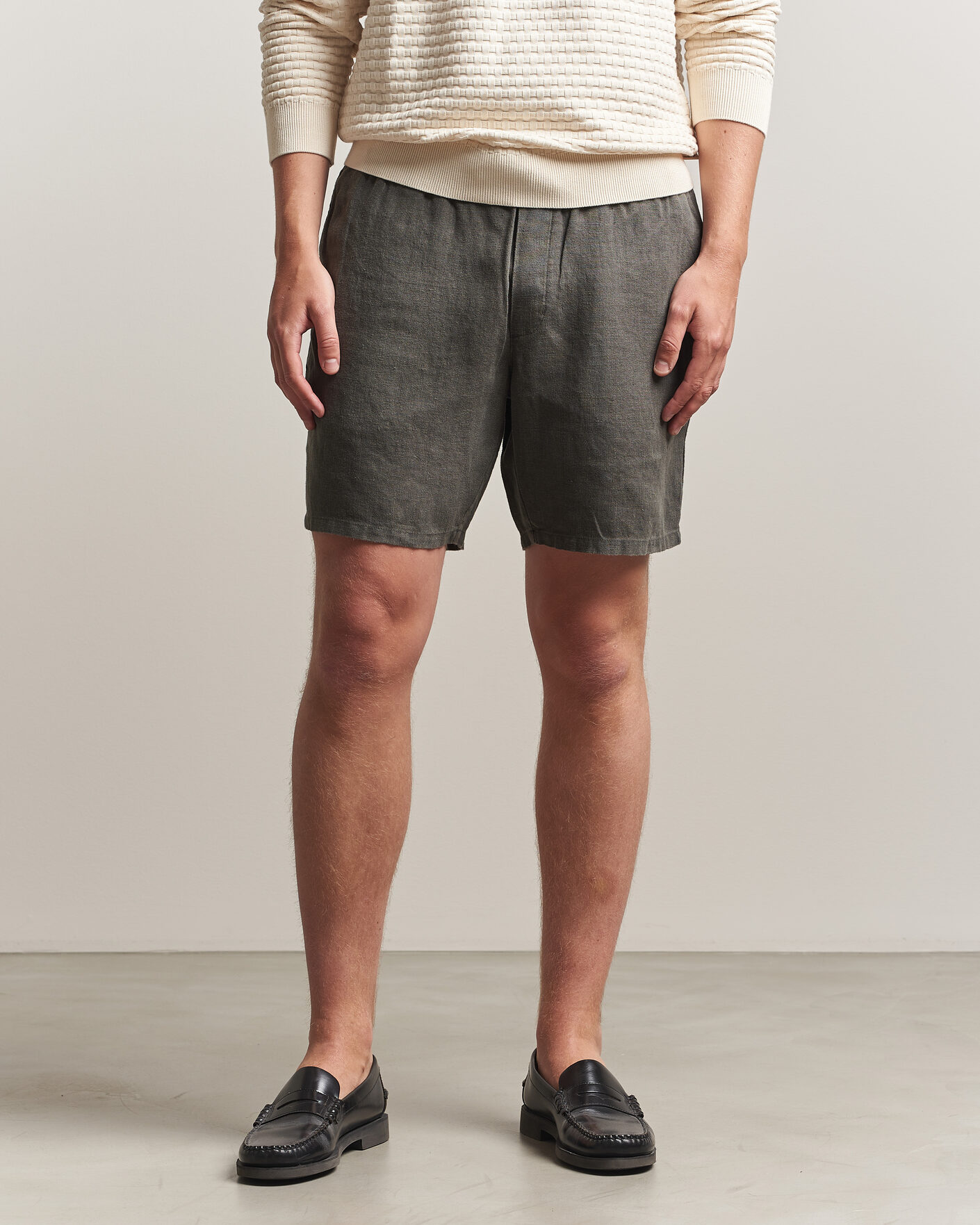 Herren | Shorts | A Day's March | Ipu Linen Drawstring Shorts Olive