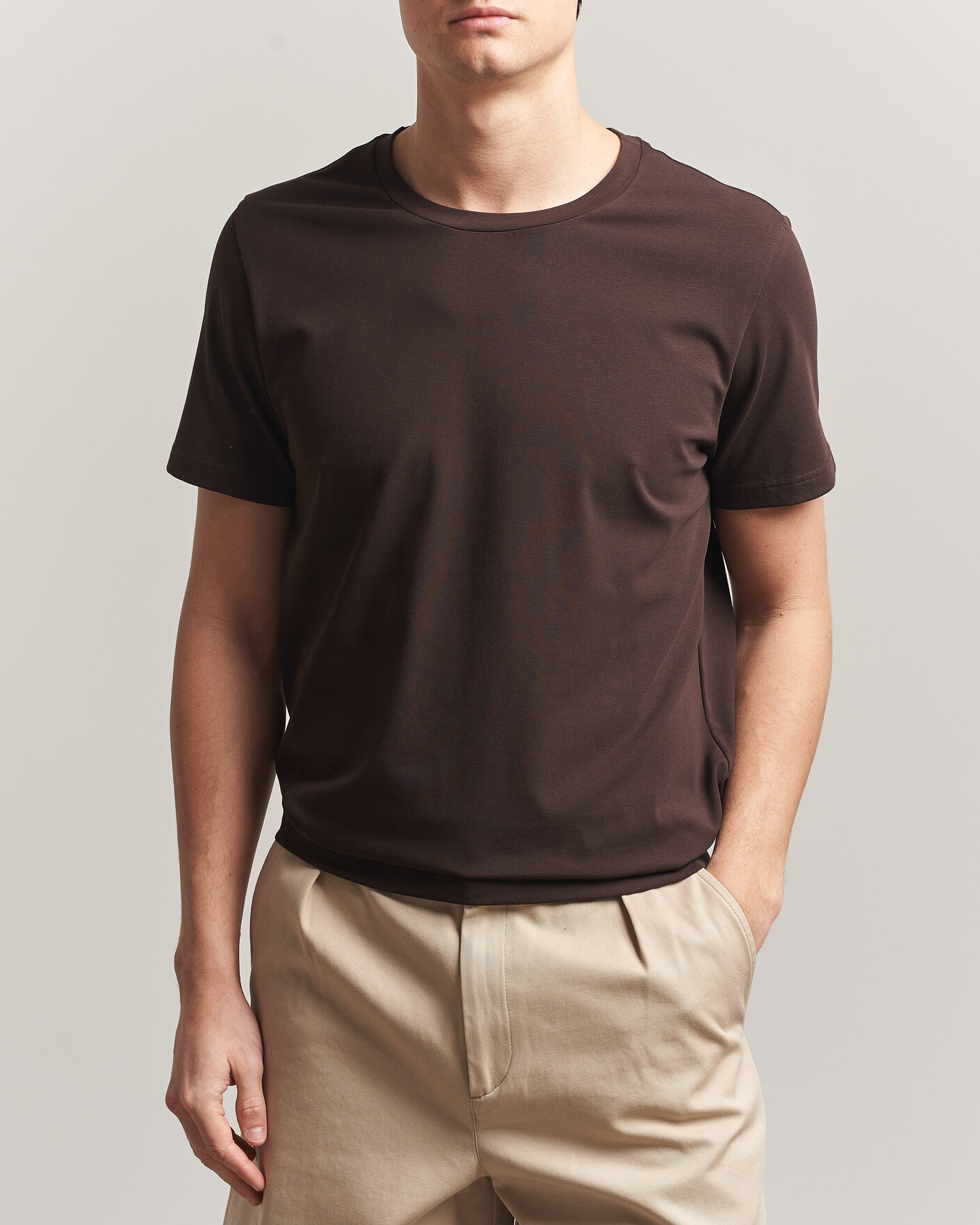 Herren | T-Shirts | Filippa K | Soft Lycra T-Shirt Dark Chocolate