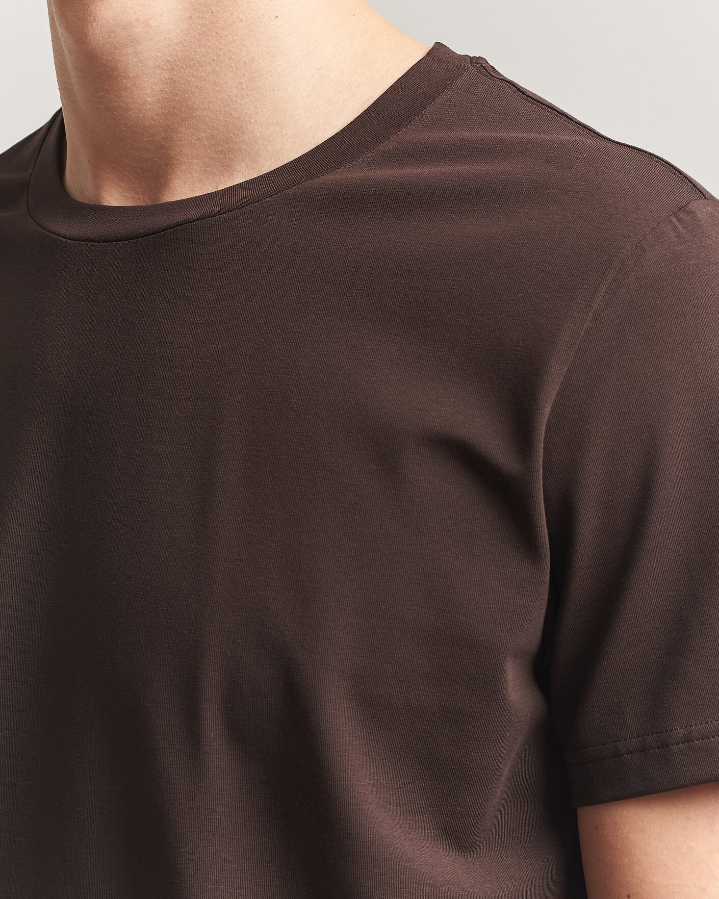 Herren | T-Shirts | Filippa K | Soft Lycra T-Shirt Dark Chocolate
