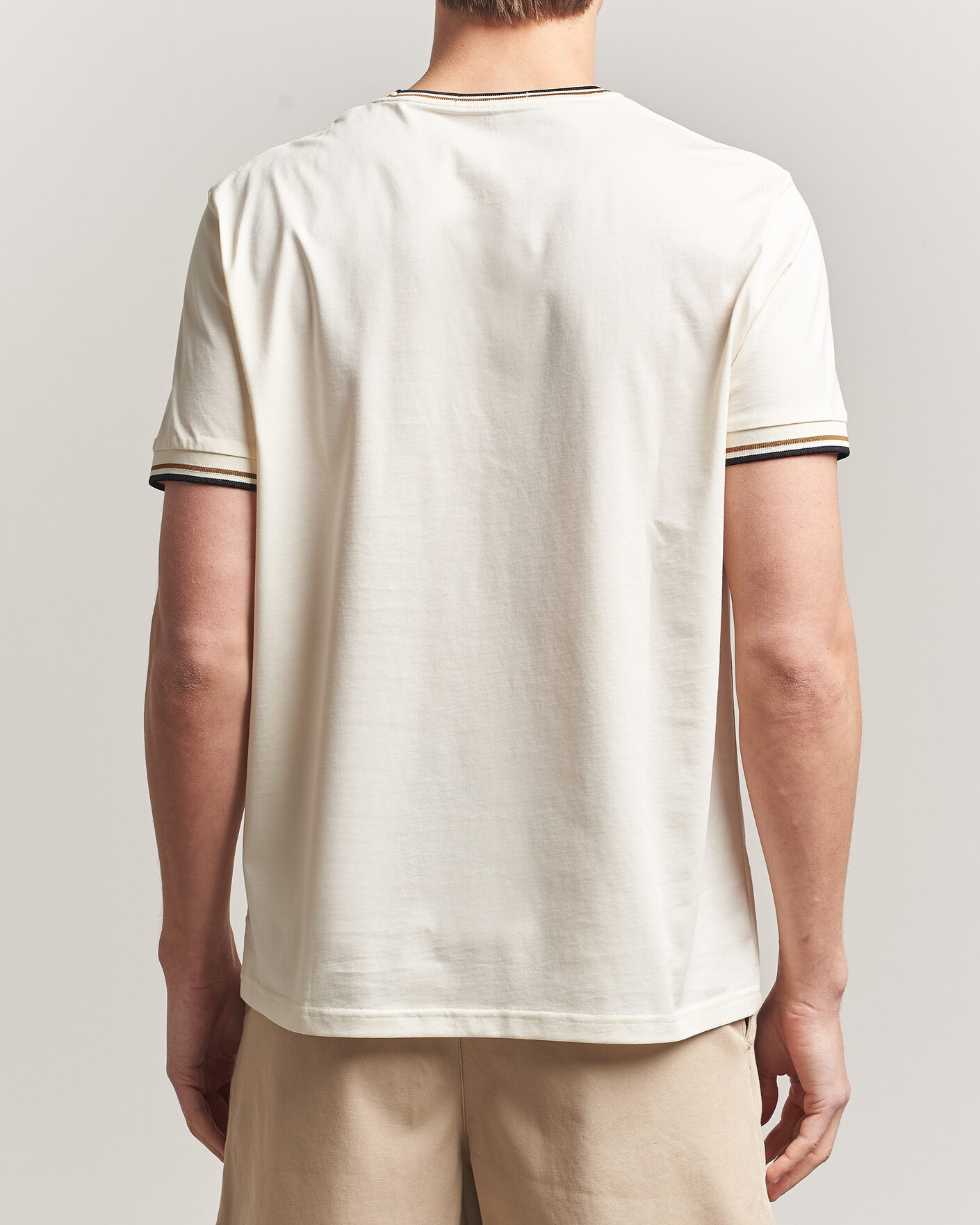 Herren | T-Shirts | Fred Perry | Twin Tipped T-Shirt Ecru