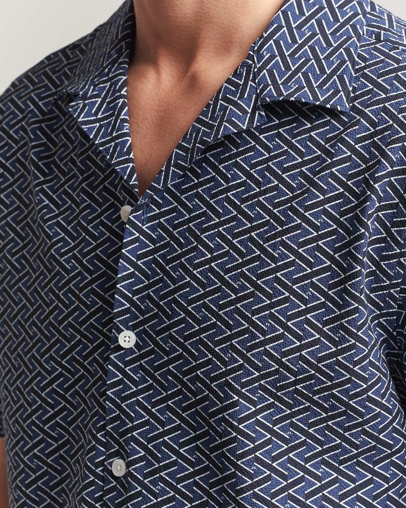 Herren | Hemden | J.Lindeberg | Donso Geo Printed Resort Shirt Estate Navy
