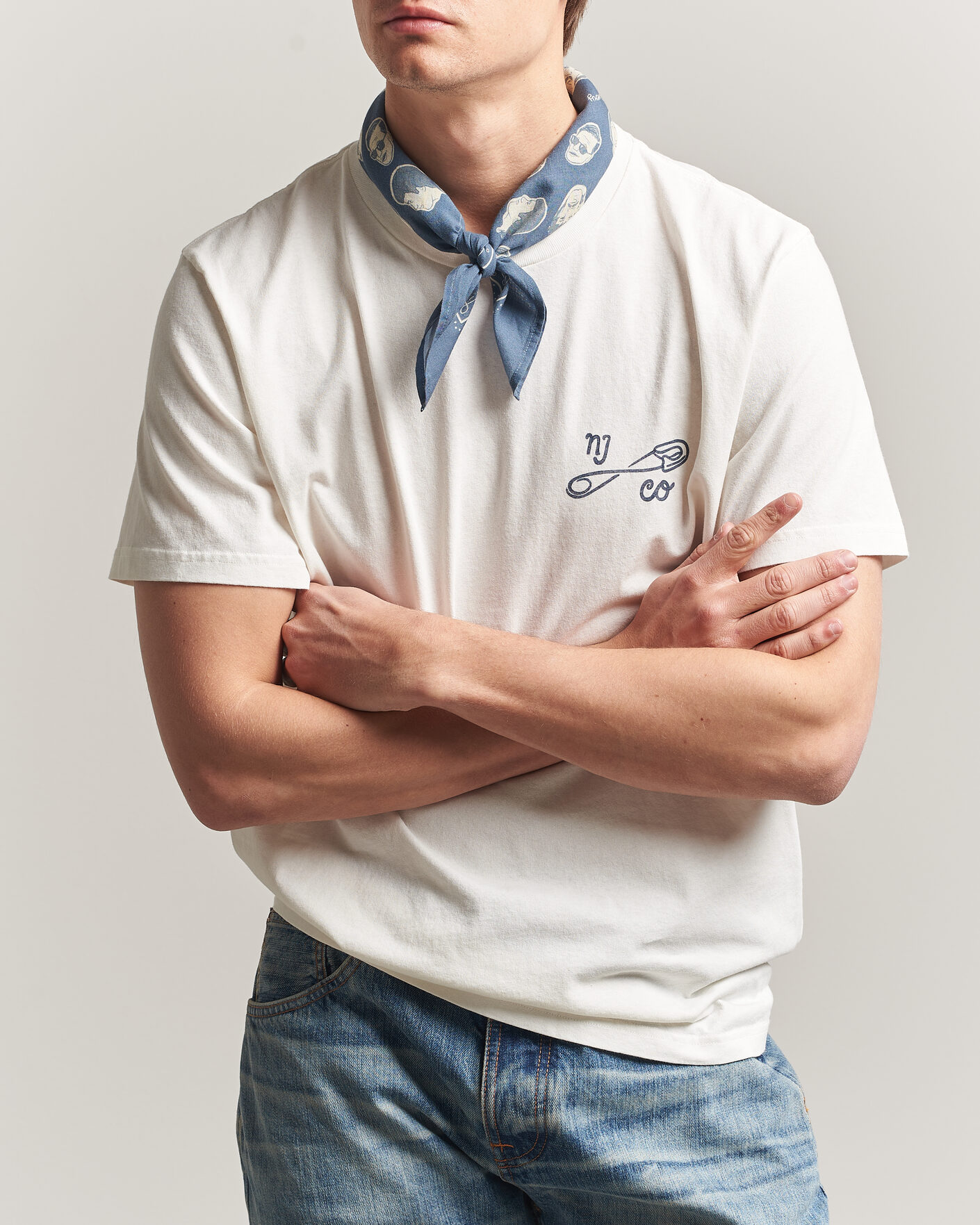 Herren | T-Shirts | Nudie Jeans | Roy NJCO Pin T-Shirt Chalk White