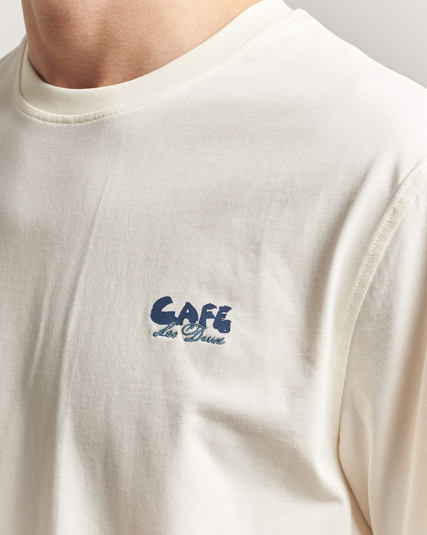 Herren | T-Shirts | LES DEUX | Café Backprint T-Shirt Light Ivory