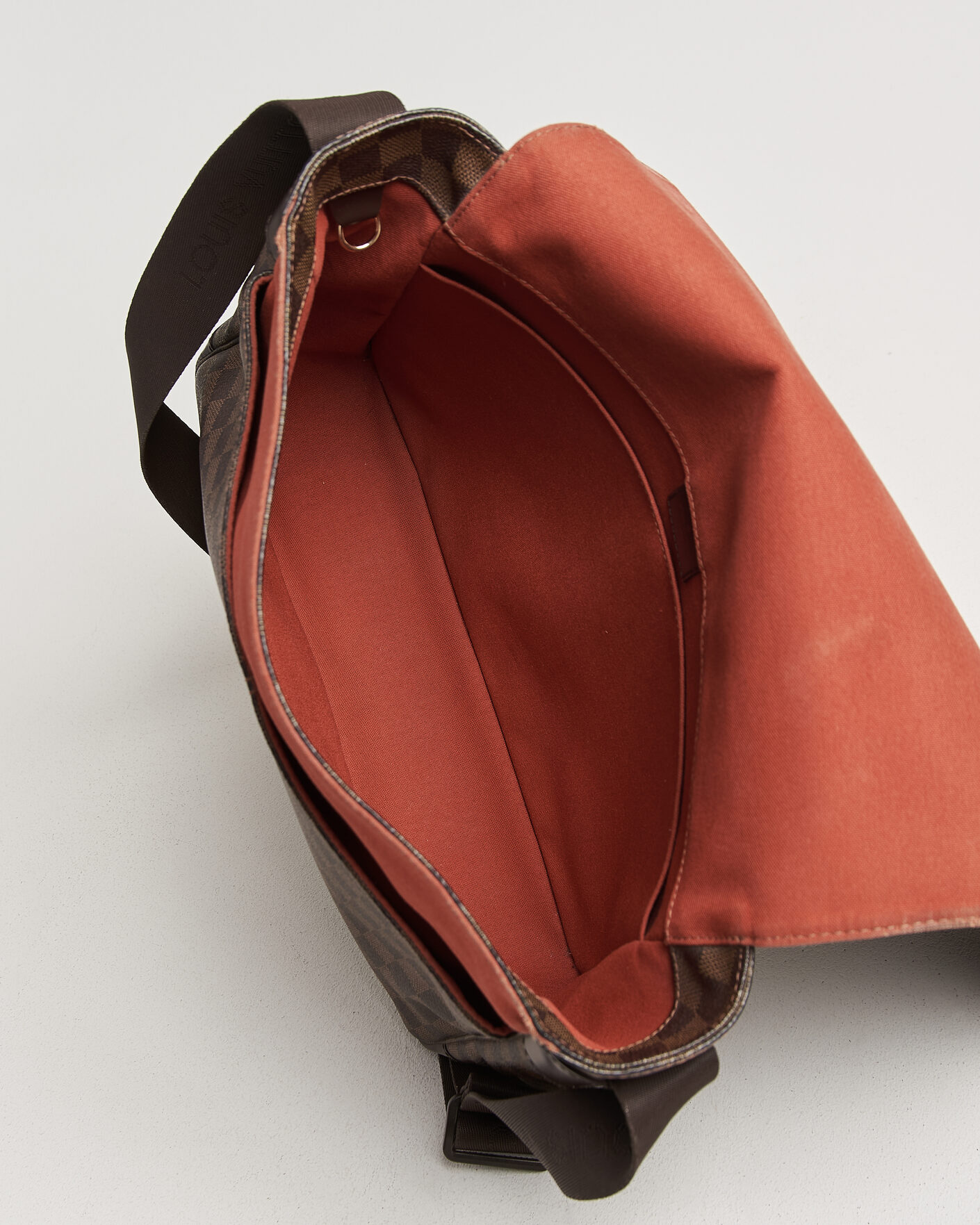 Herren | Pre-Owned & Vintage Bags | Louis Vuitton Pre-Owned | Bastille Bag Damier Ebene