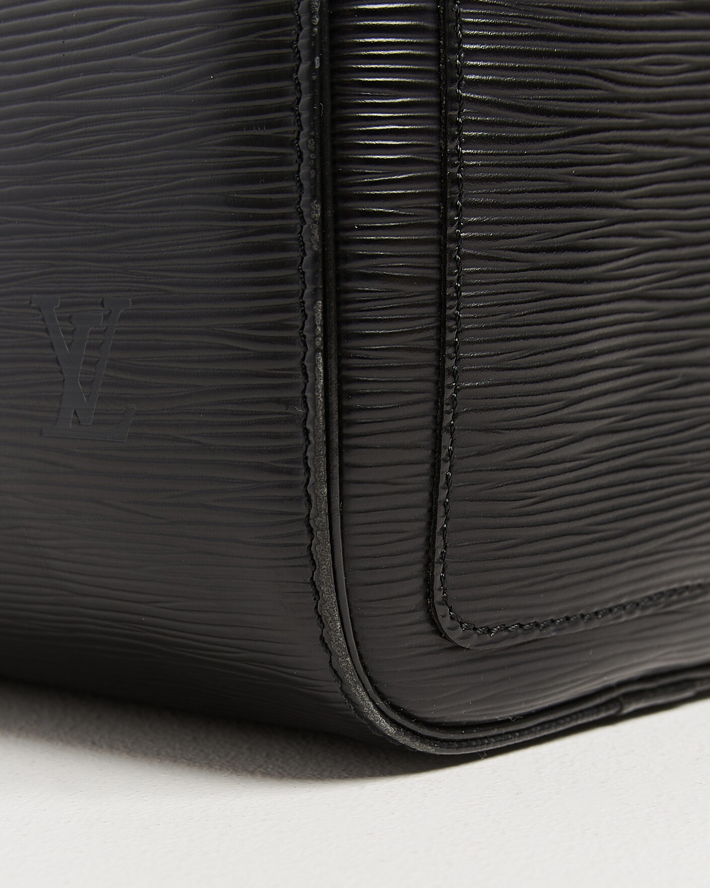 Herren | Pre-Owned & Vintage Bags | Louis Vuitton Pre-Owned | Speedy Epi Leather 25 Black