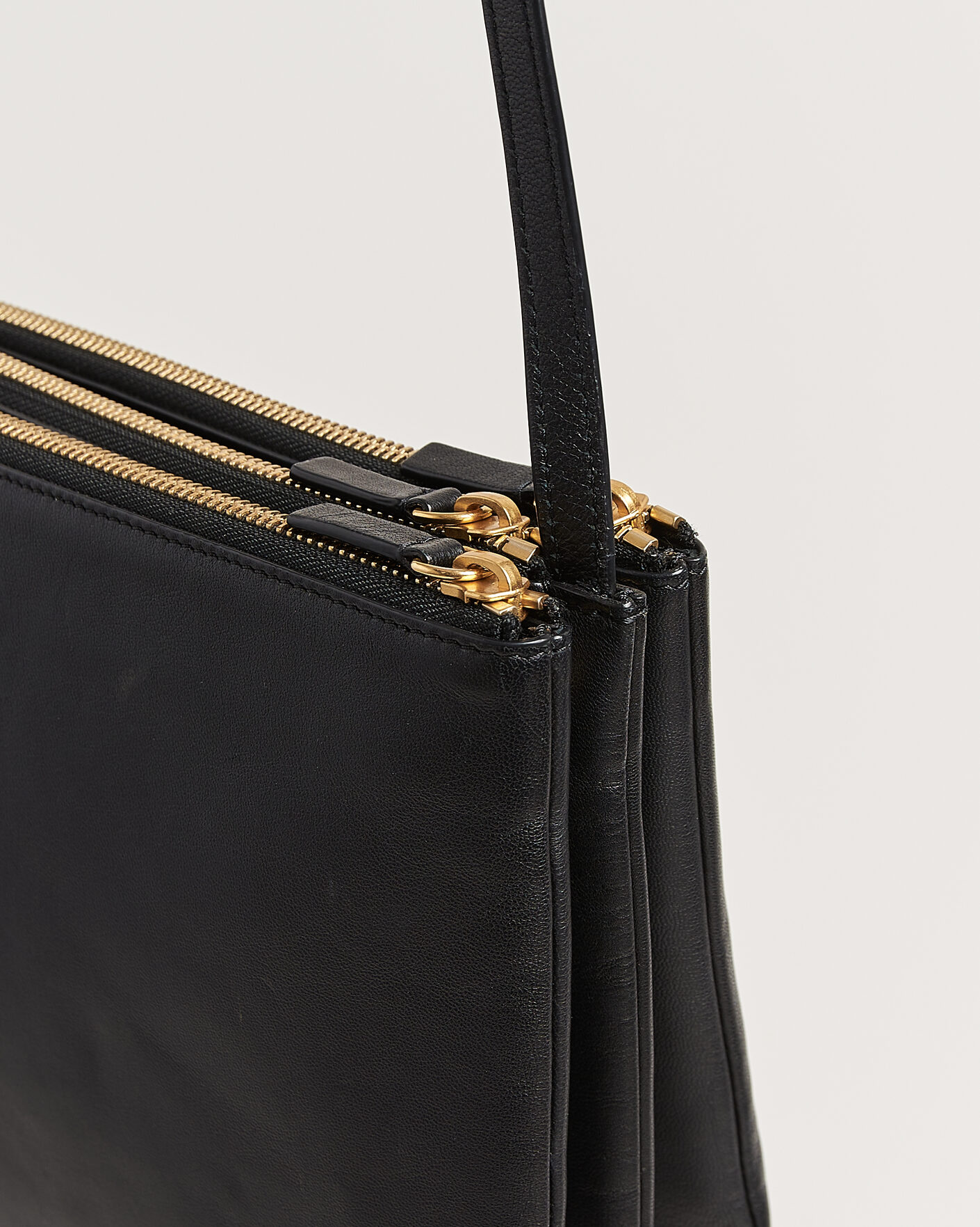 Herren | Pre-Owned & Vintage Bags | Celine Pre-Owned | Trio Bag Medium Leather Black