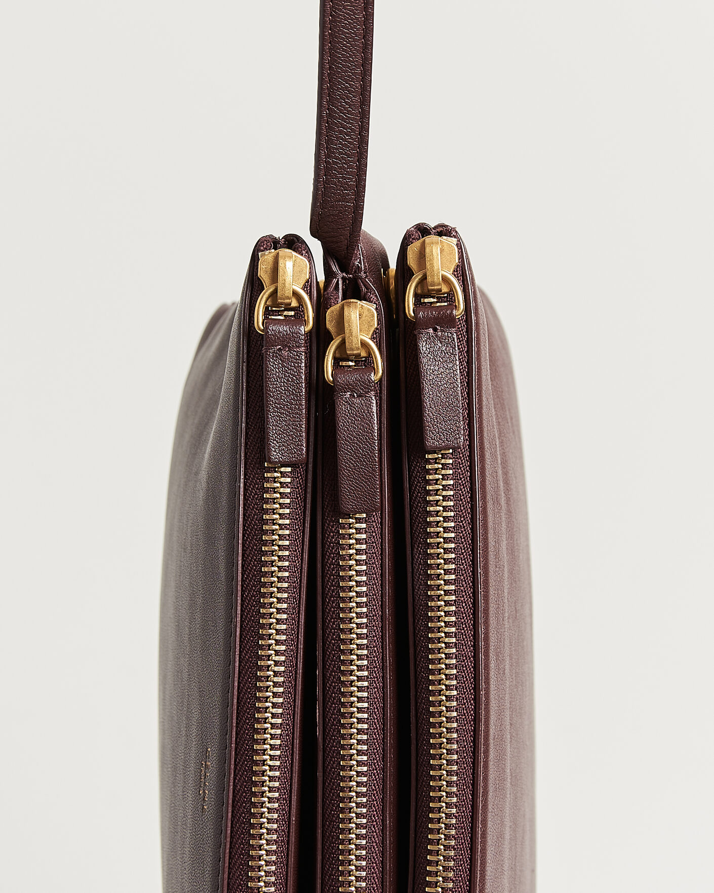 Herren | Pre-Owned & Vintage Bags | Celine Pre-Owned | Trio Bag Medium Leather Burgundy