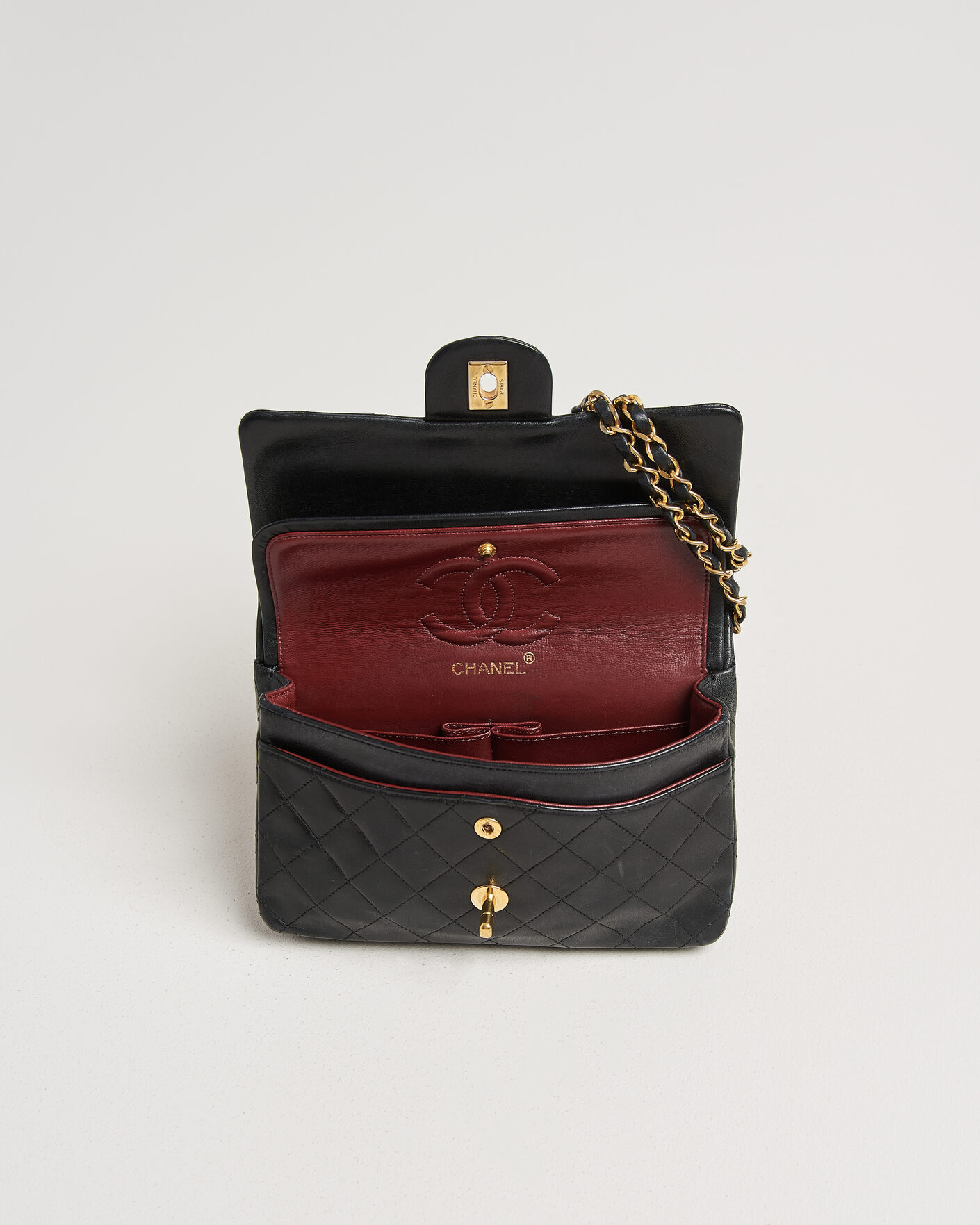 Herren | Pre-Owned & Vintage Bags | Chanel Pre-Owned | Classic Small Double Flap Bag Black