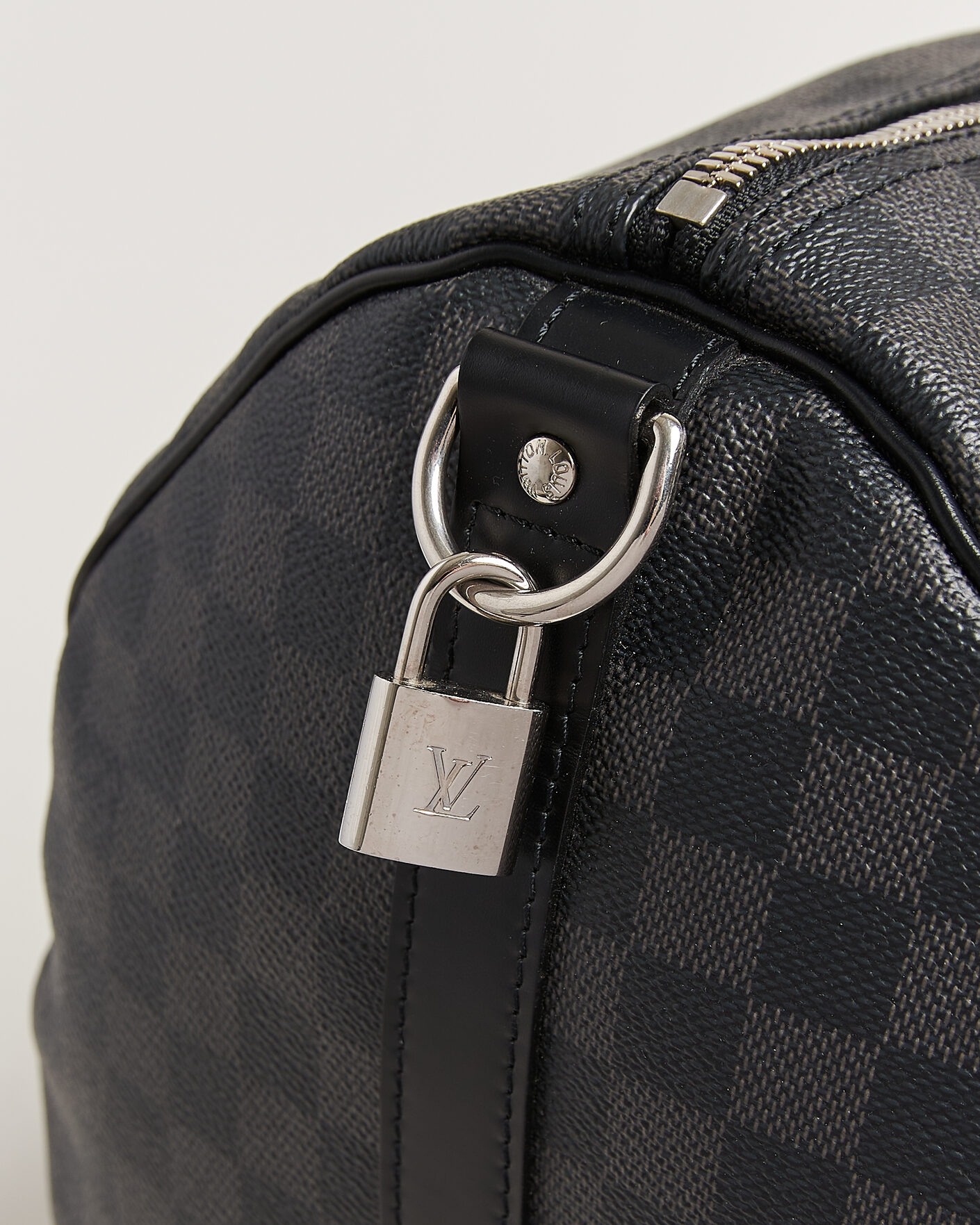 Herren | Pre-Owned & Vintage Bags | Louis Vuitton Pre-Owned | Keepall 55 Bandouliére Damier Graphite