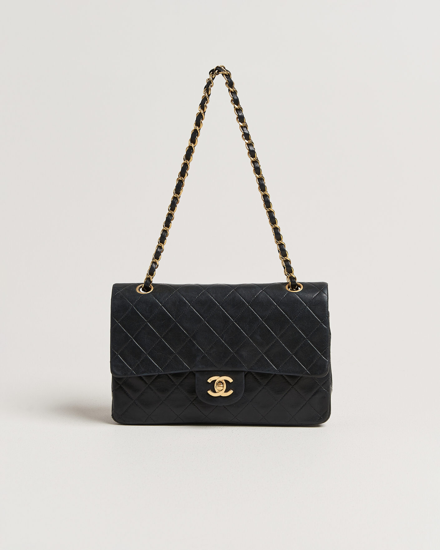 Herren | Chanel Pre-Owned Classic Medium Double Flap Bag Black | Chanel Pre-Owned | Classic Medium Double Flap Bag Black
