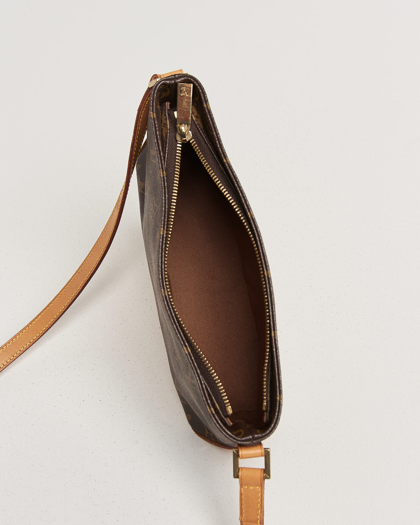 Herren | Pre-Owned & Vintage Bags | Louis Vuitton Pre-Owned | Trotteur Crossbody Bag Monogram