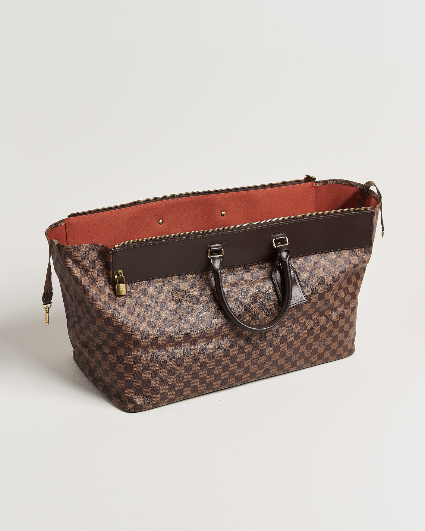 Herren | Pre-Owned & Vintage Bags | Louis Vuitton Pre-Owned | Greenwich GM Travel Bag Damier Ebene