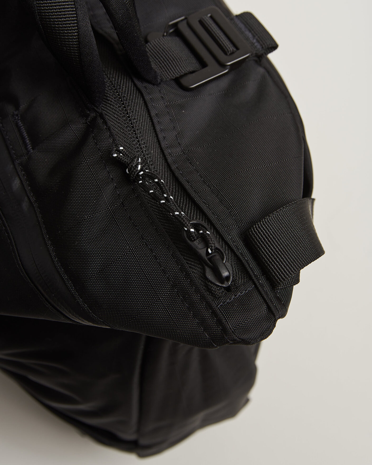 Herren | Taschen | DB | Utility Tote 32L Black Out