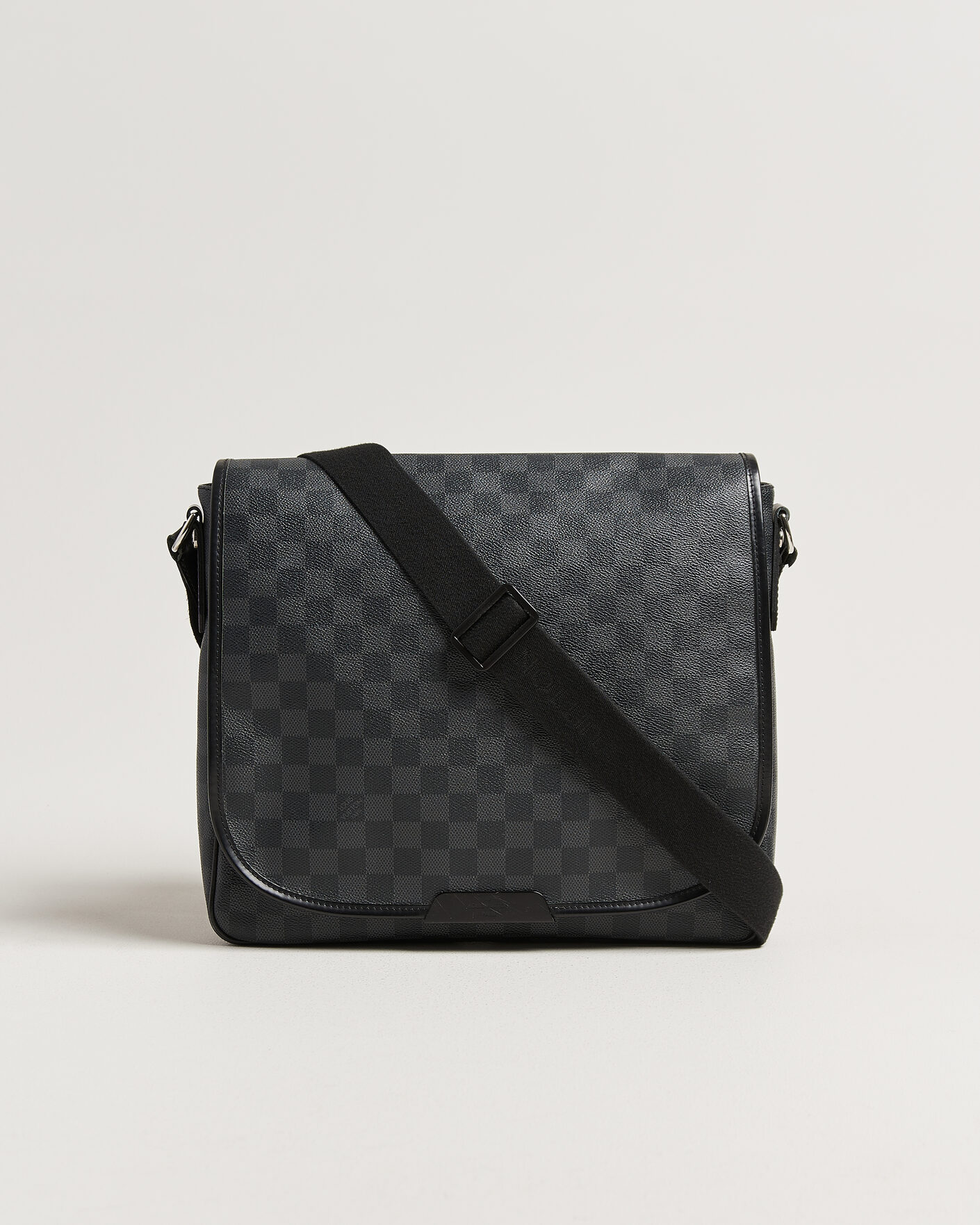 Herren | Pre-Owned & Vintage Bags | Louis Vuitton Pre-Owned | Daniel MM Shoulder Bag Damier Graphite