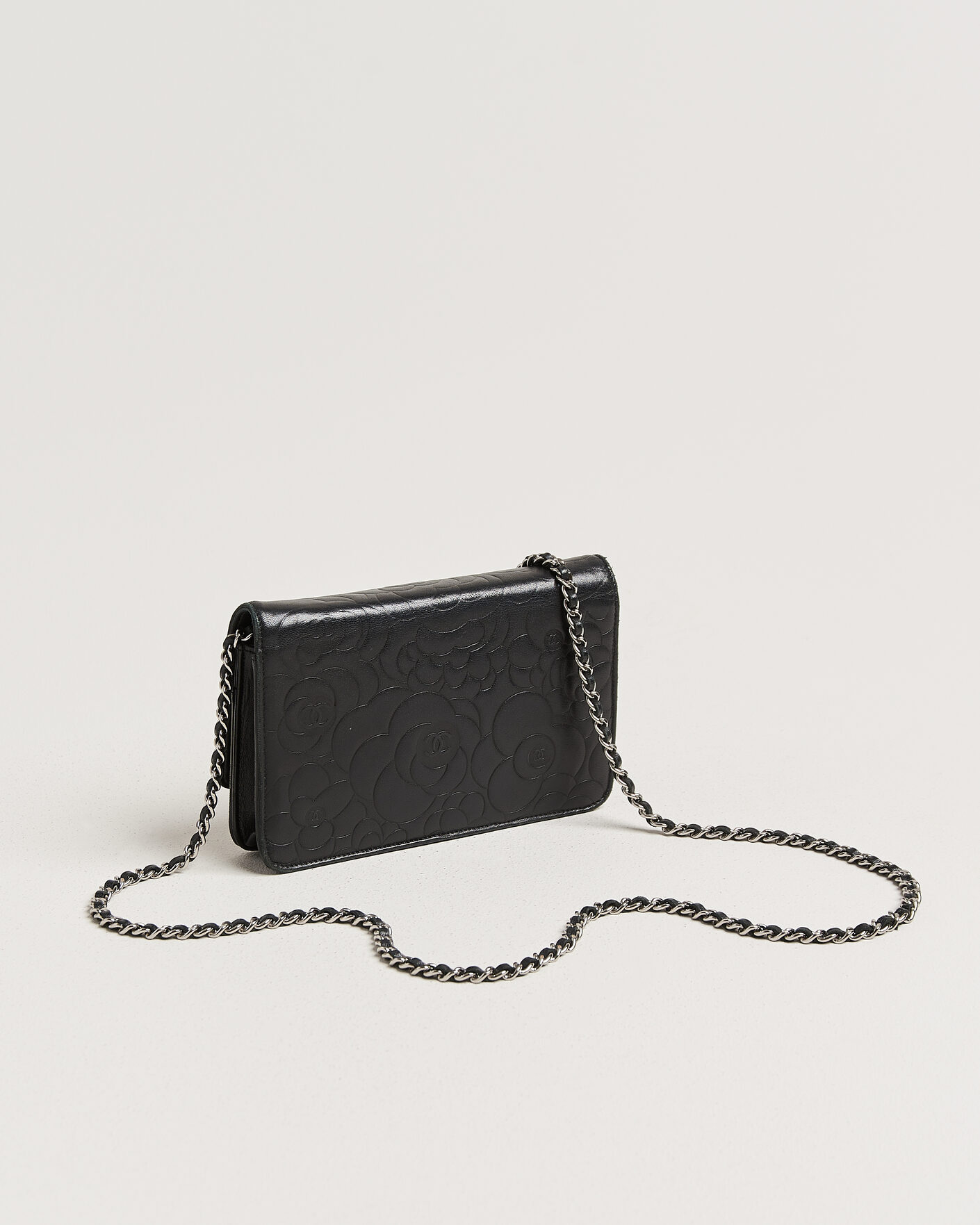 Herren | Pre-Owned & Vintage Bags | Chanel Pre-Owned | Wallet On Chain Camelia Lambskin Black