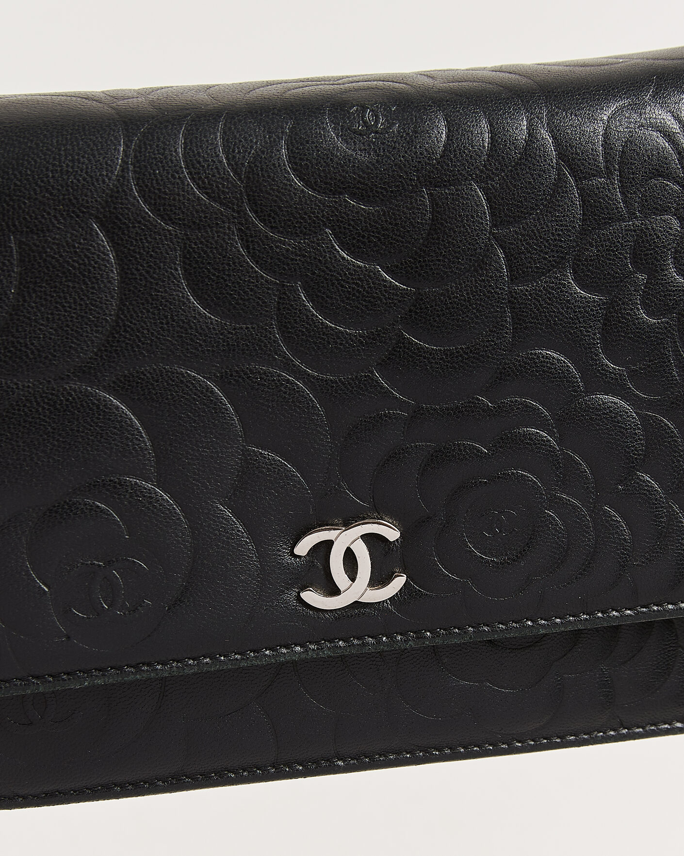Herren | Pre-Owned & Vintage Bags | Chanel Pre-Owned | Wallet On Chain Camelia Lambskin Black