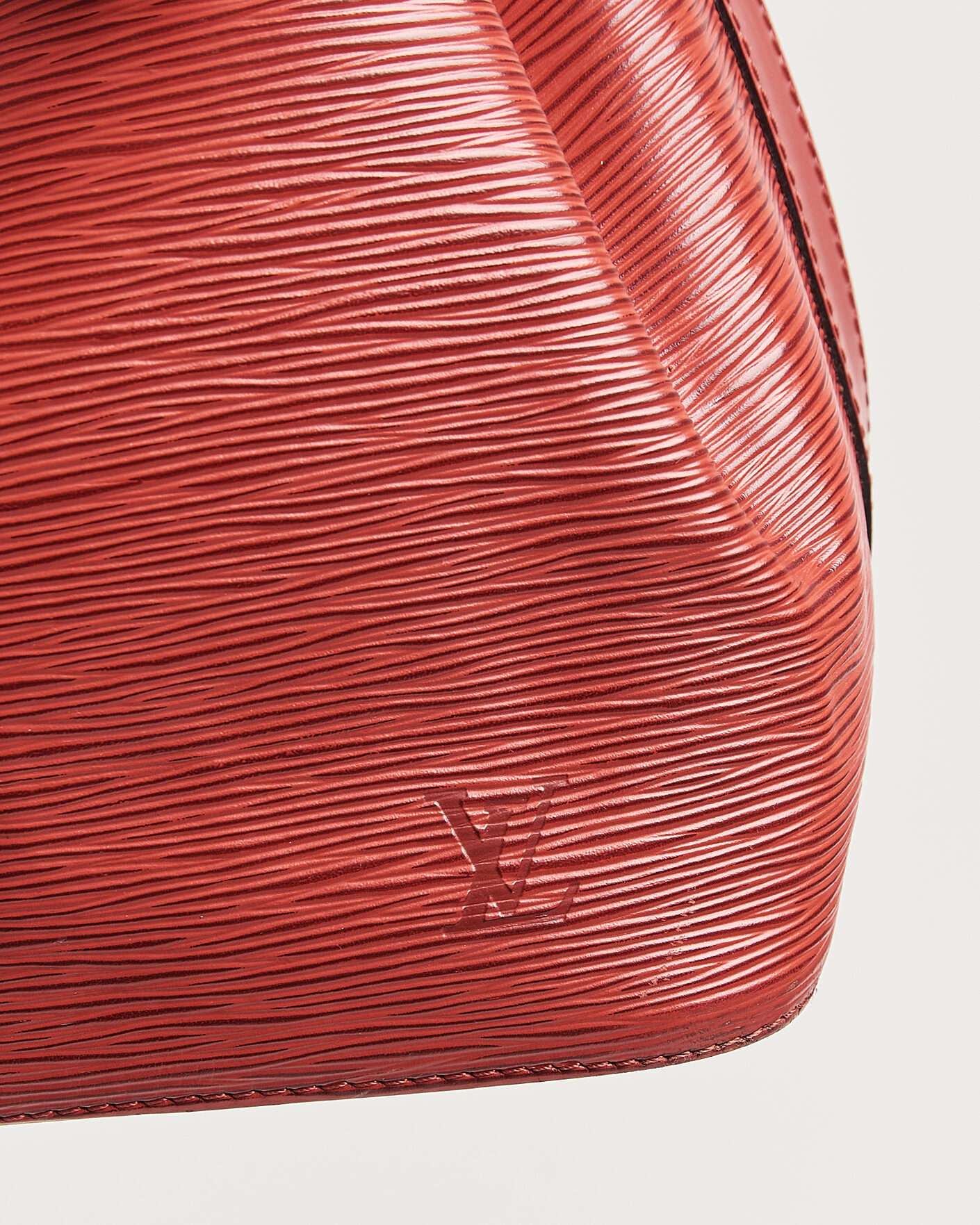 Herren | Pre-Owned & Vintage Bags | Louis Vuitton Pre-Owned | Petit Noé Epi Leather Red