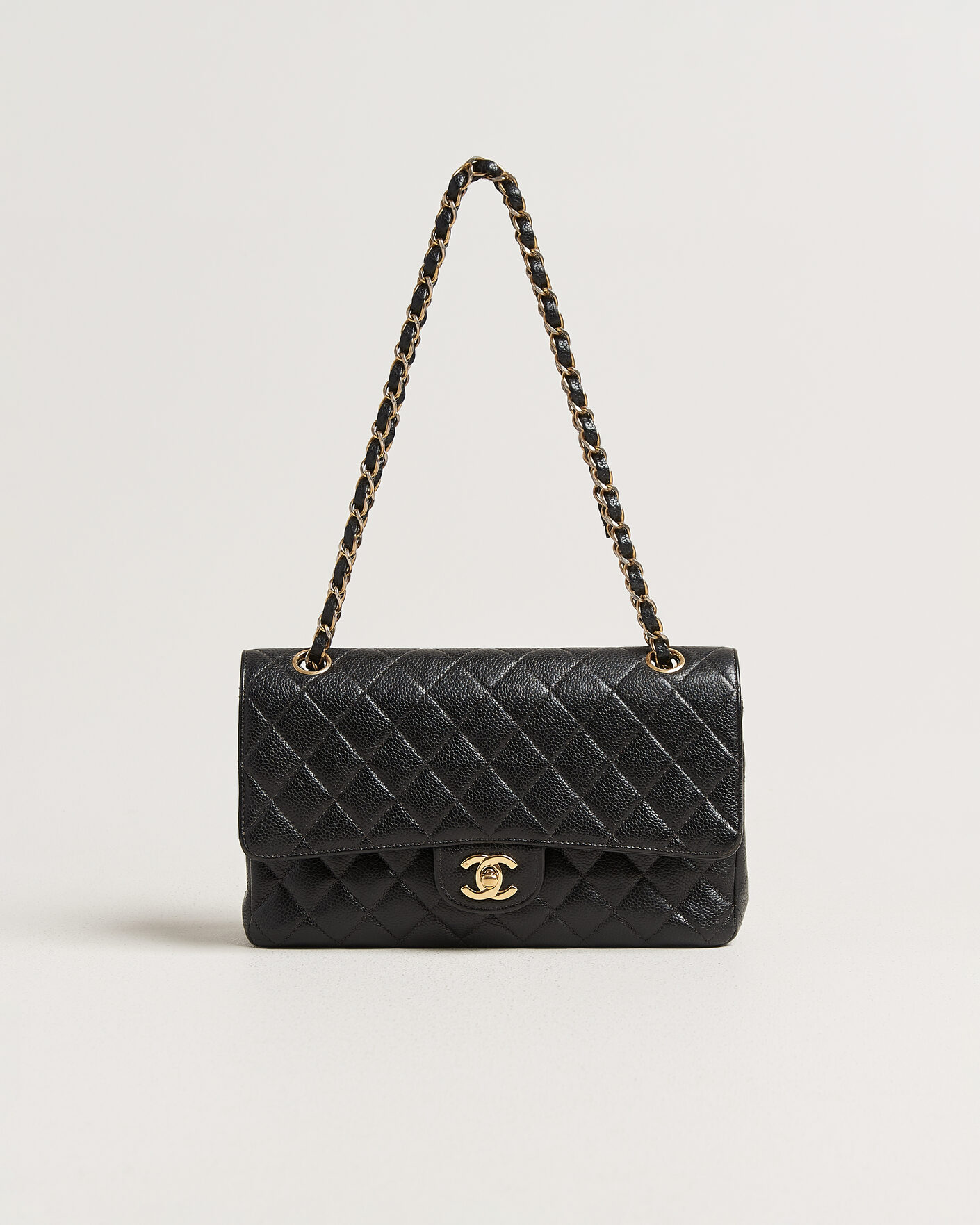 Herren | Chanel Pre-Owned Classic Medium Double Flap Bag Caviar Leather Black | Chanel Pre-Owned | Classic Medium Double Flap Bag Caviar Leather Black